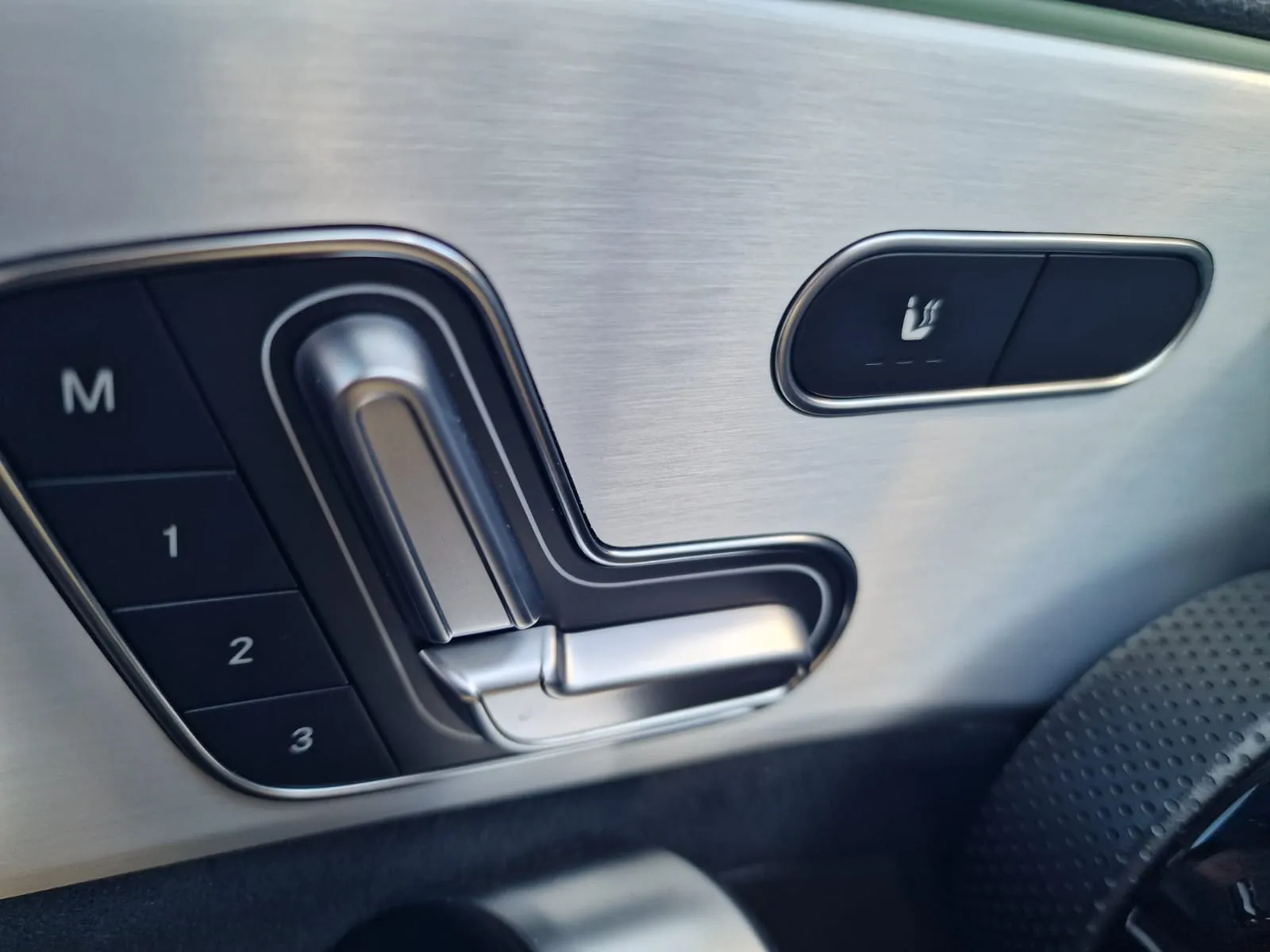 
								Mercedes-Benz A45SAMG 4MATIC full									