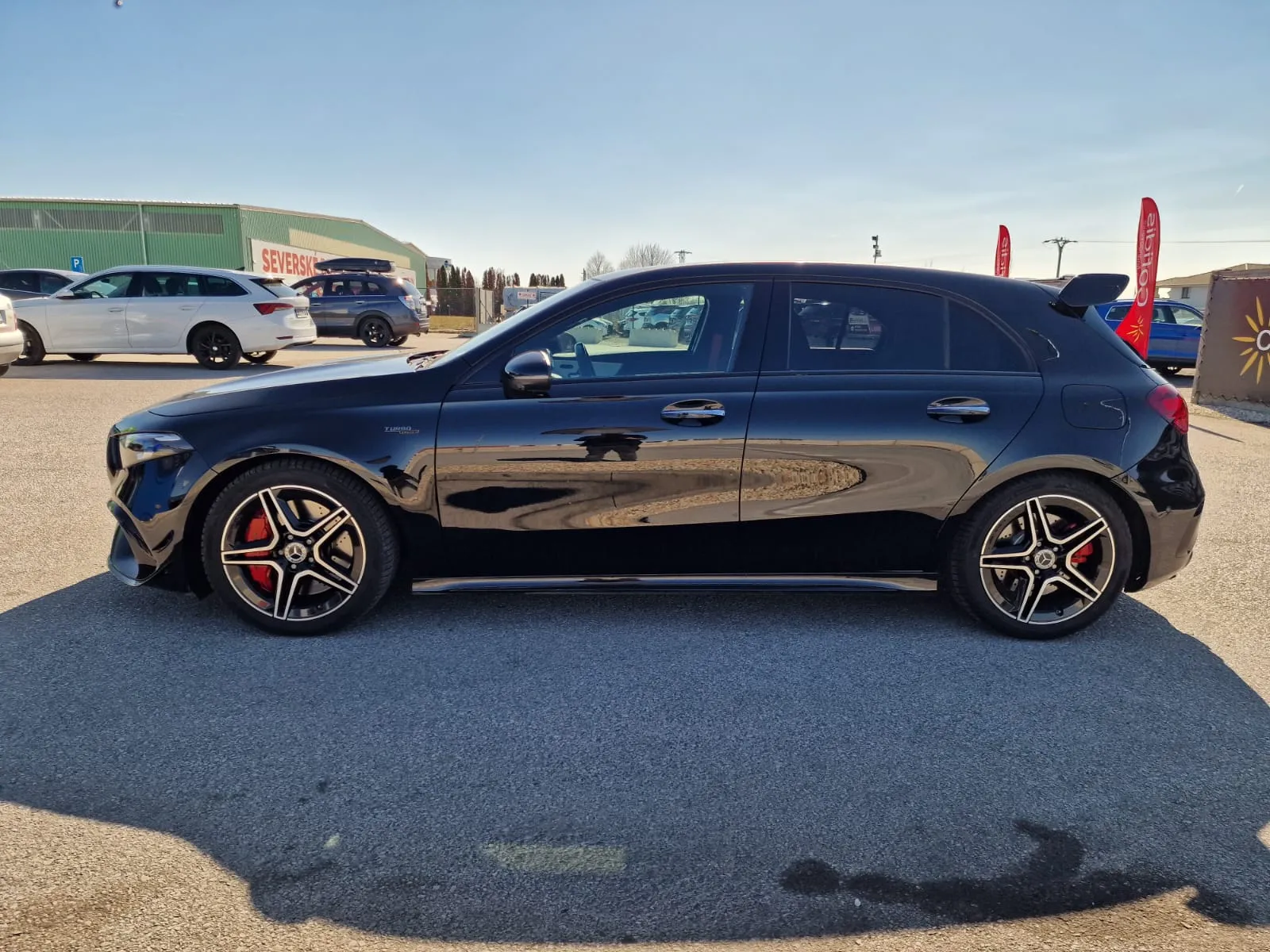 
								Mercedes-Benz A45SAMG 4MATIC full									