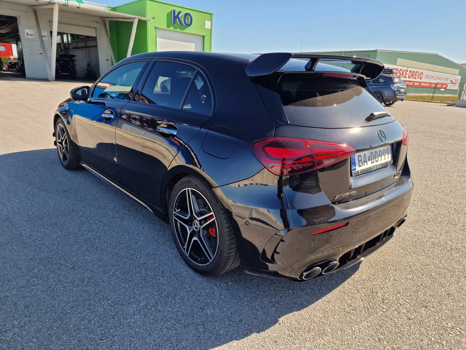 
								Mercedes-Benz A45SAMG 4MATIC full									