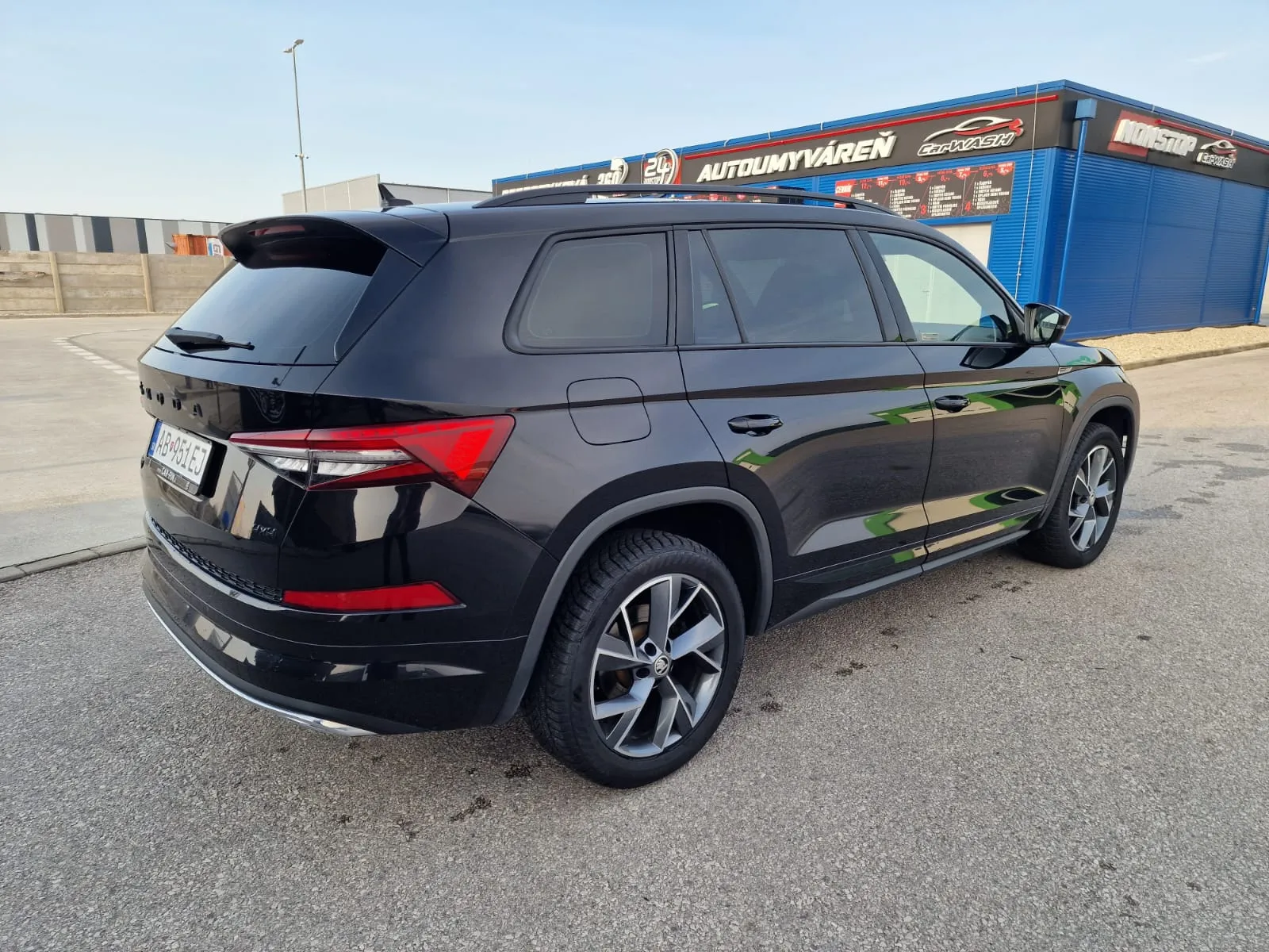 
								Škoda Kodiaq 2.0TDi SCR EVO 200 Sportline 4X4 DSG full									