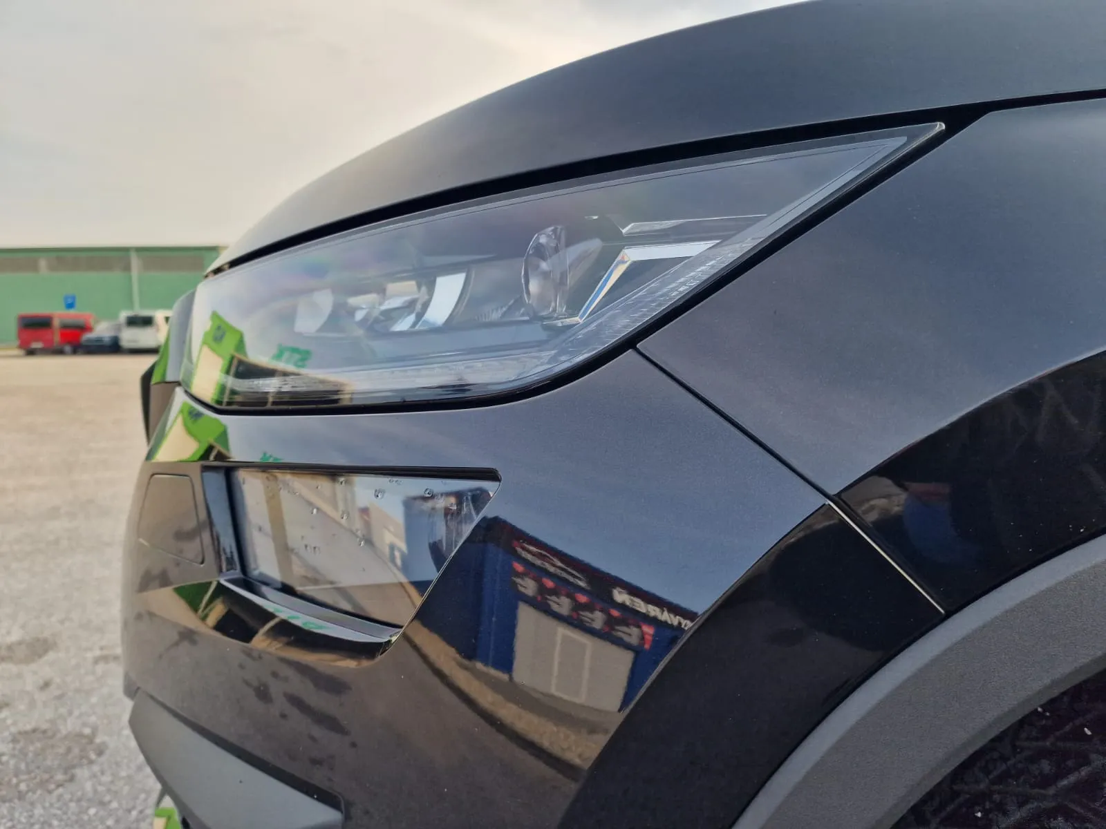 
								Škoda Kodiaq 2.0TDi SCR EVO 200 Sportline 4X4 DSG full									