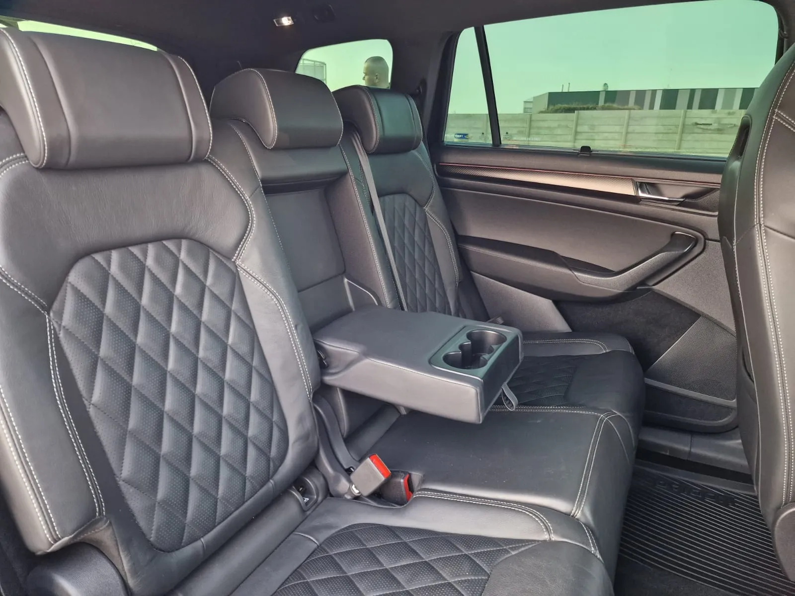 
								Škoda Kodiaq 2.0TDi SCR EVO 200 Sportline 4X4 DSG full									