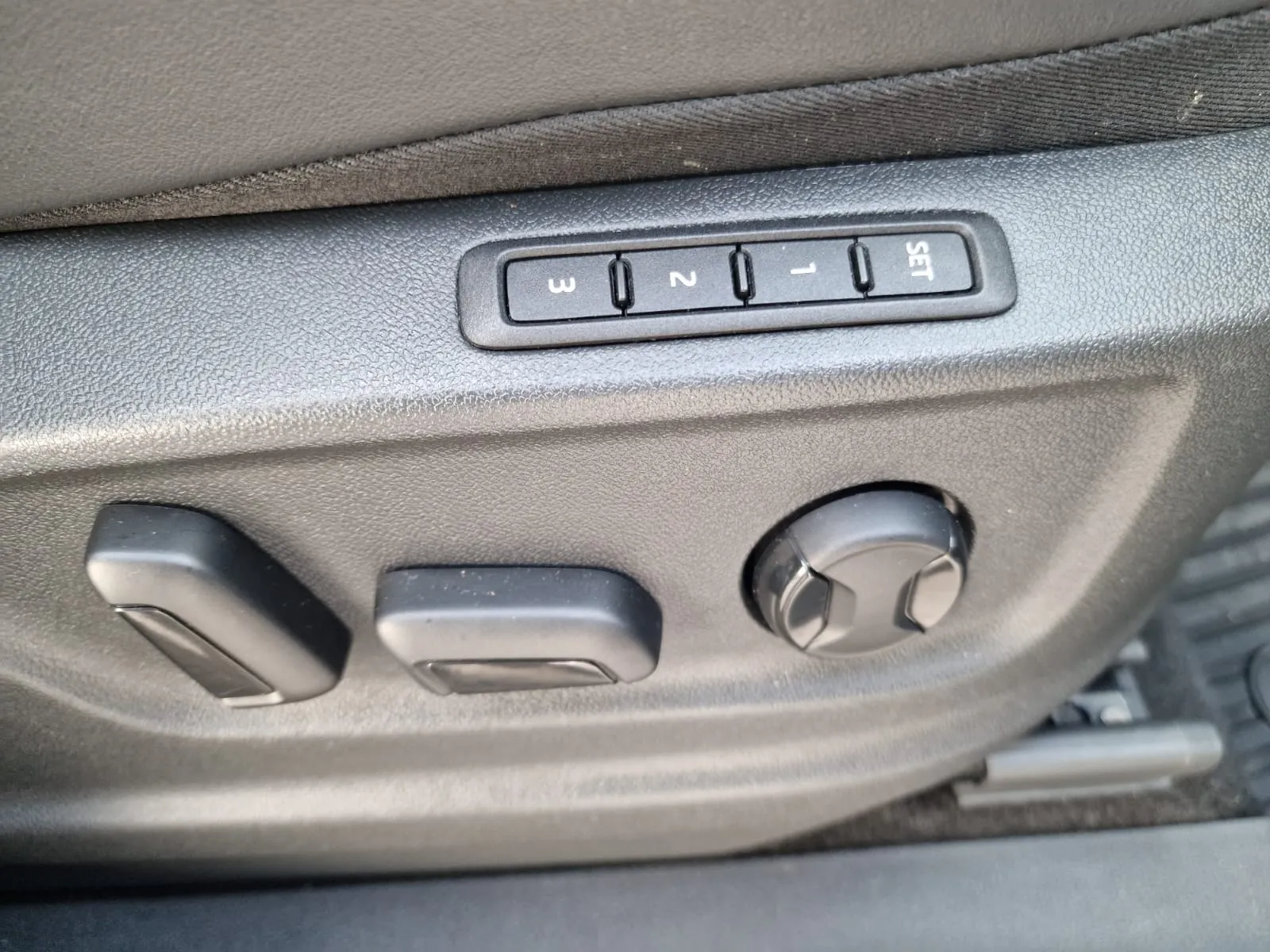 
								Škoda Kodiaq 2.0TDi SCR EVO 200 Sportline 4X4 DSG full									