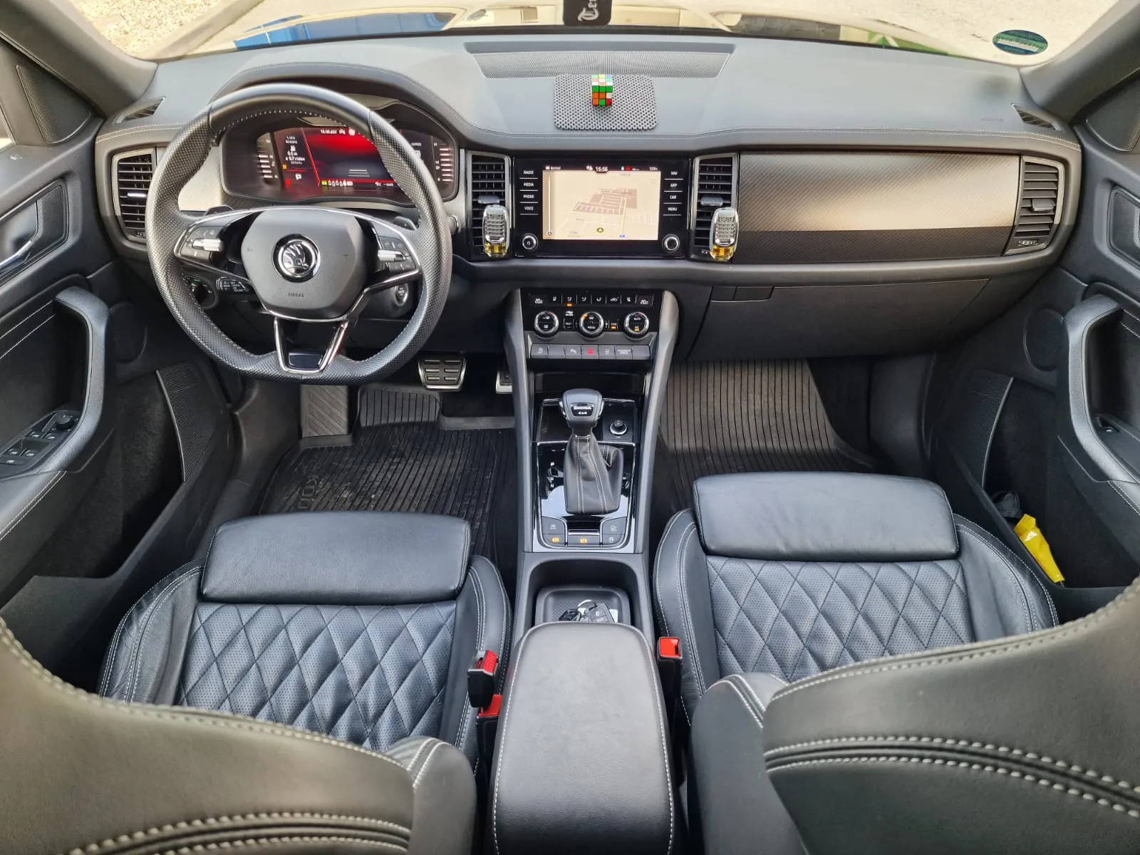 
								Škoda Kodiaq 2.0TDi SCR EVO 200 Sportline 4X4 DSG full									