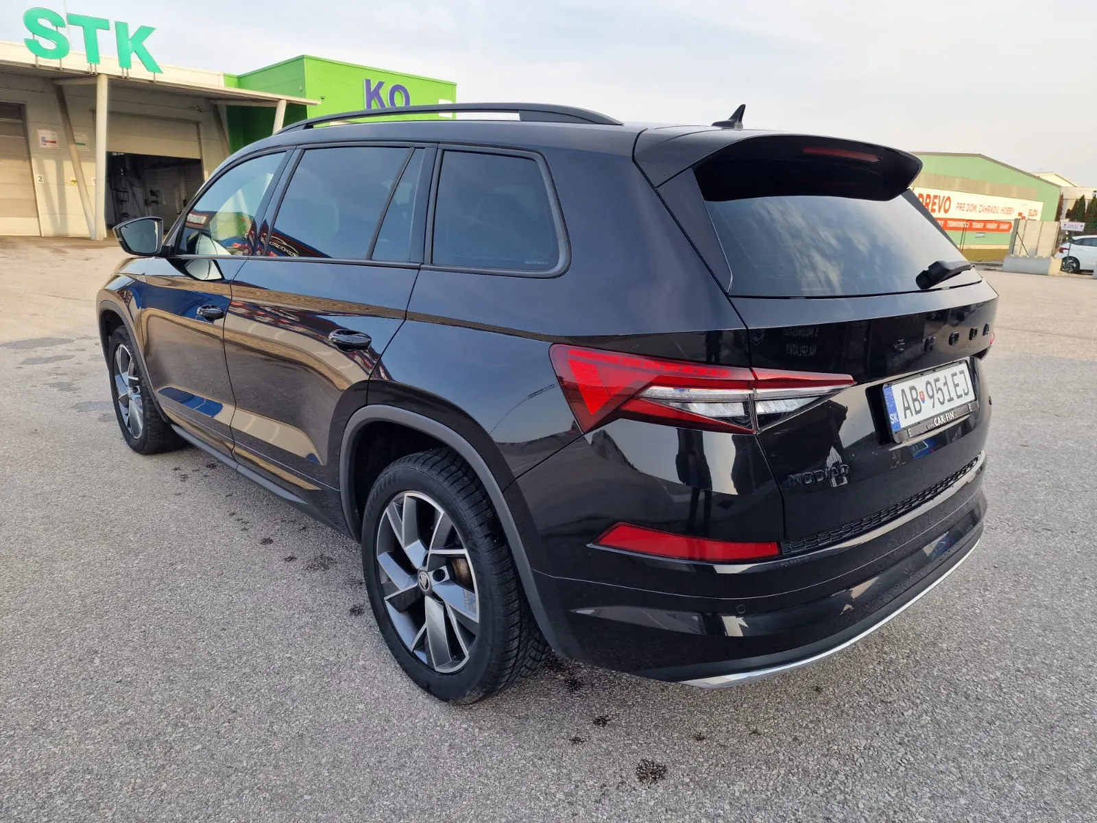 
								Škoda Kodiaq 2.0TDi SCR EVO 200 Sportline 4X4 DSG full									
