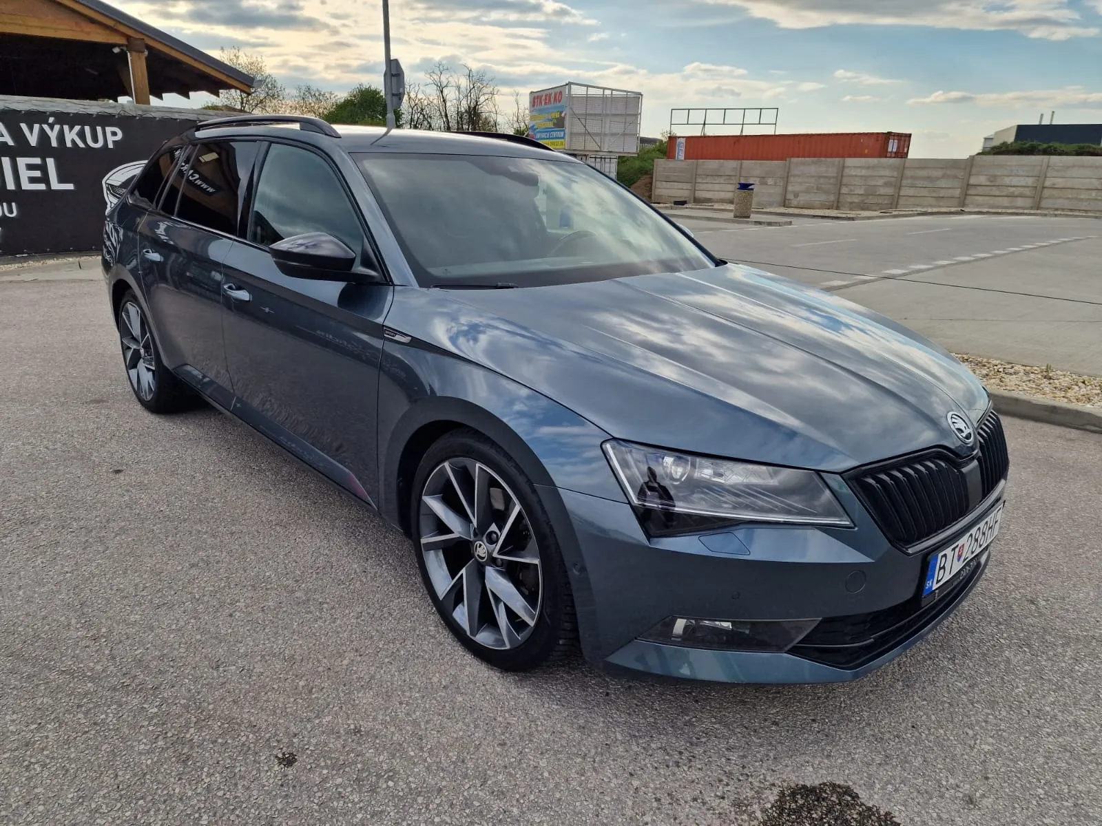 
								Škoda Octavia Combi 1.6 TDI 115k Style DSG full									