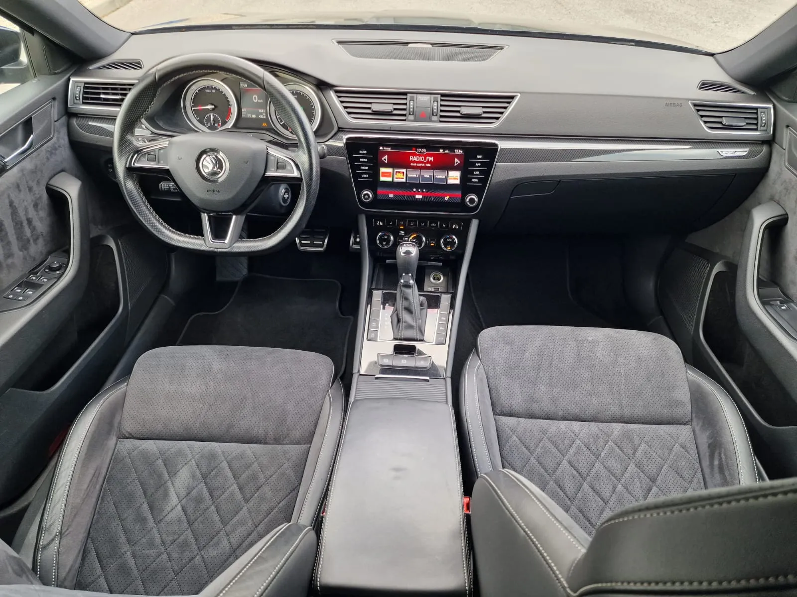 
								Škoda Octavia Combi 1.6 TDI 115k Style DSG full									