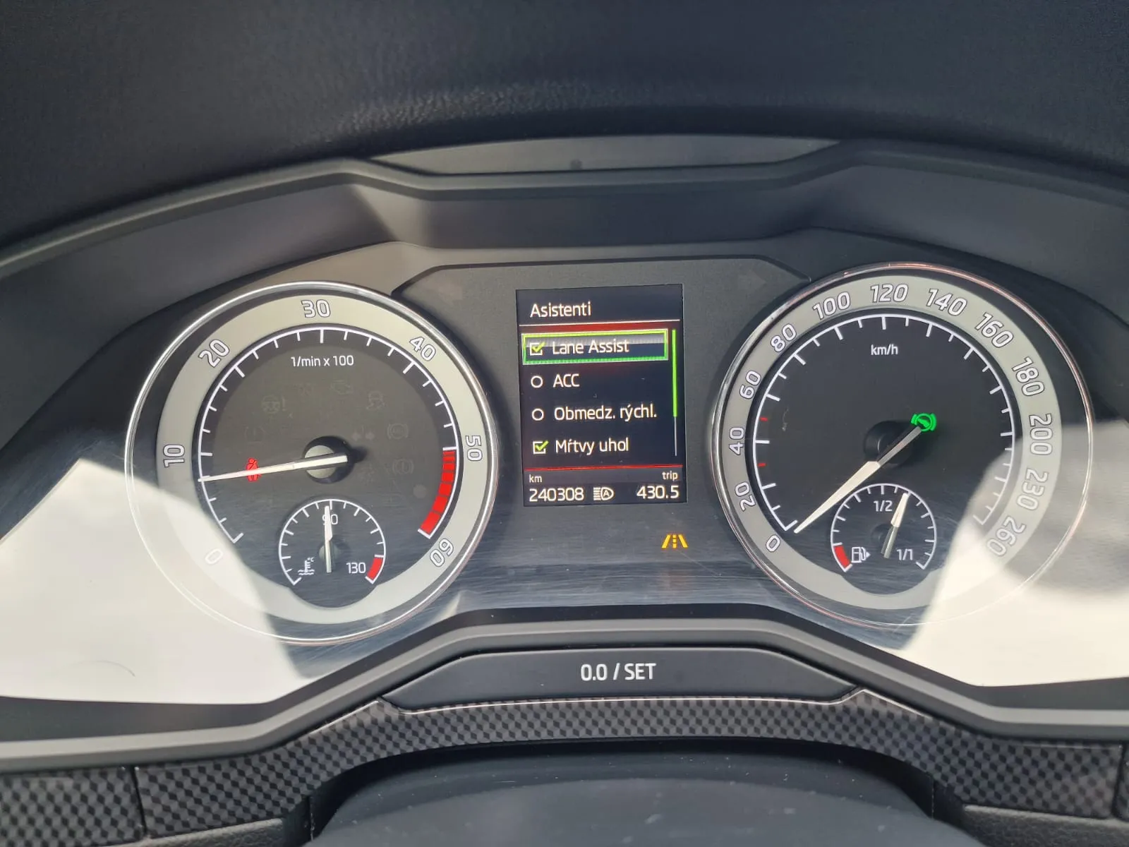 
								Škoda Octavia Combi 1.6 TDI 115k Style DSG full									