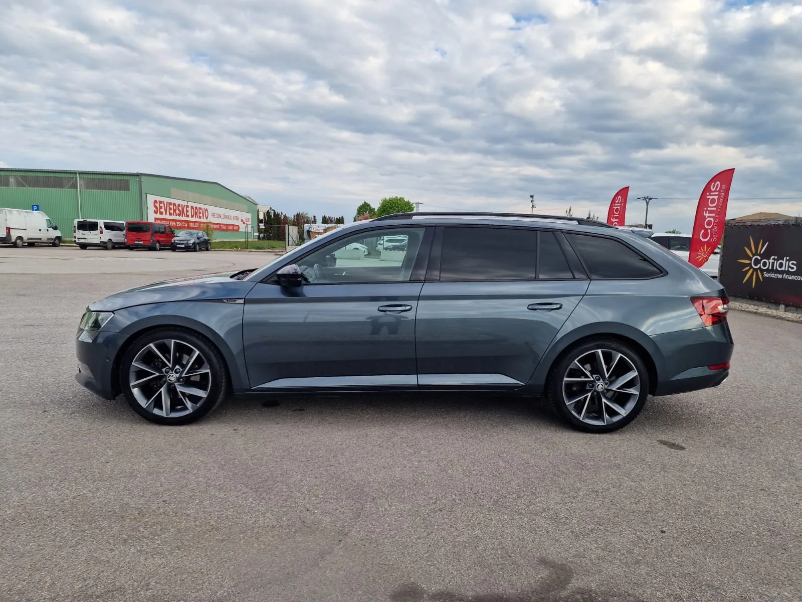 
								Škoda Octavia Combi 1.6 TDI 115k Style DSG full									