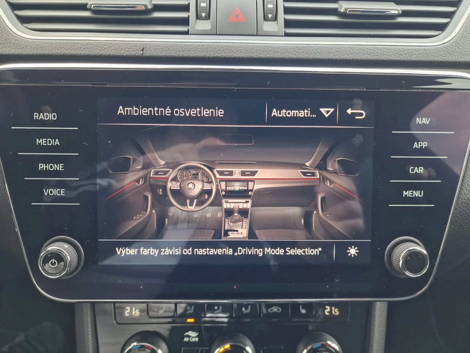 
								Škoda Octavia Combi 1.6 TDI 115k Style DSG full									