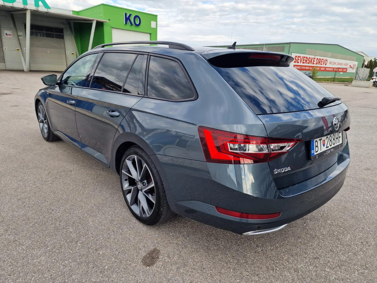 
								Škoda Octavia Combi 1.6 TDI 115k Style DSG full									
