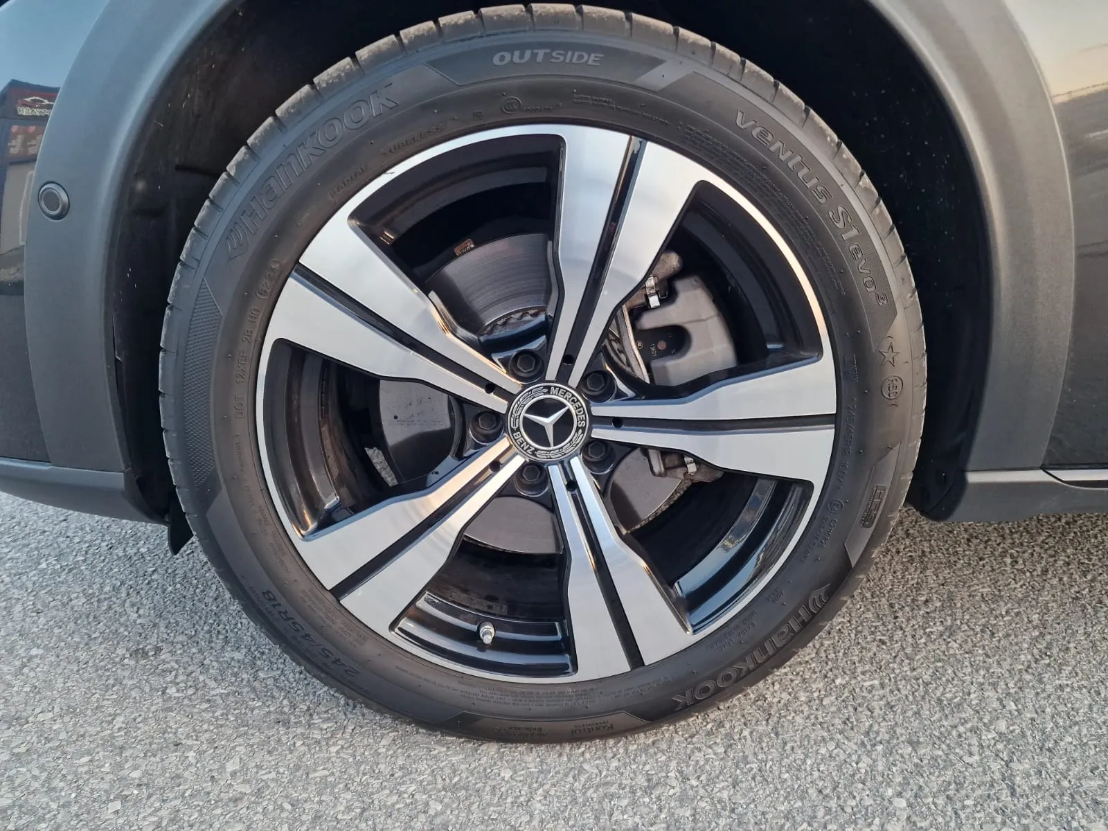 
								Mercedes-Benz C trieda Kombi 220 d mHEV All-Terrain 4MATIC A/T full									