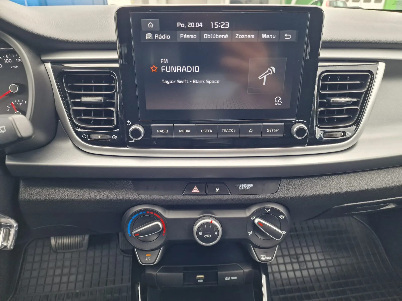 
								Kia Rio 1.0 T-GDi Gold A/T full									