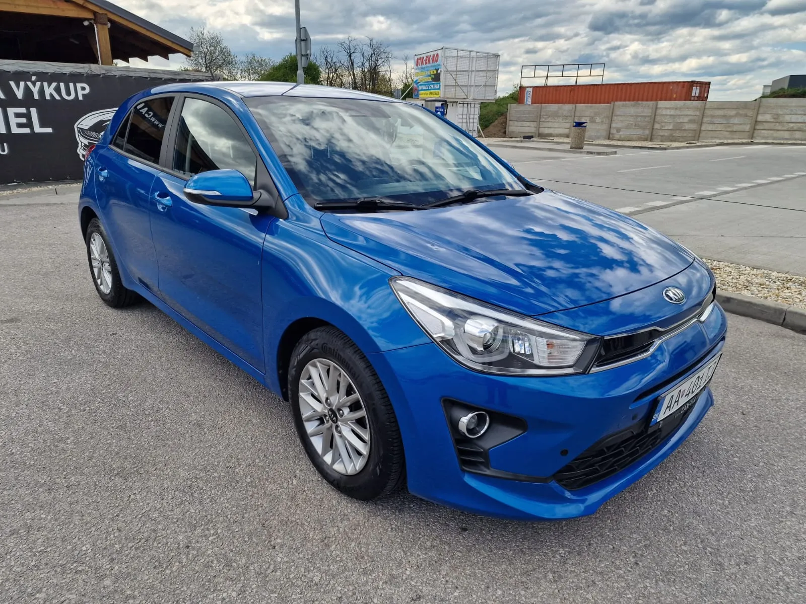 
								Kia Rio 1.0 T-GDi Gold A/T full									