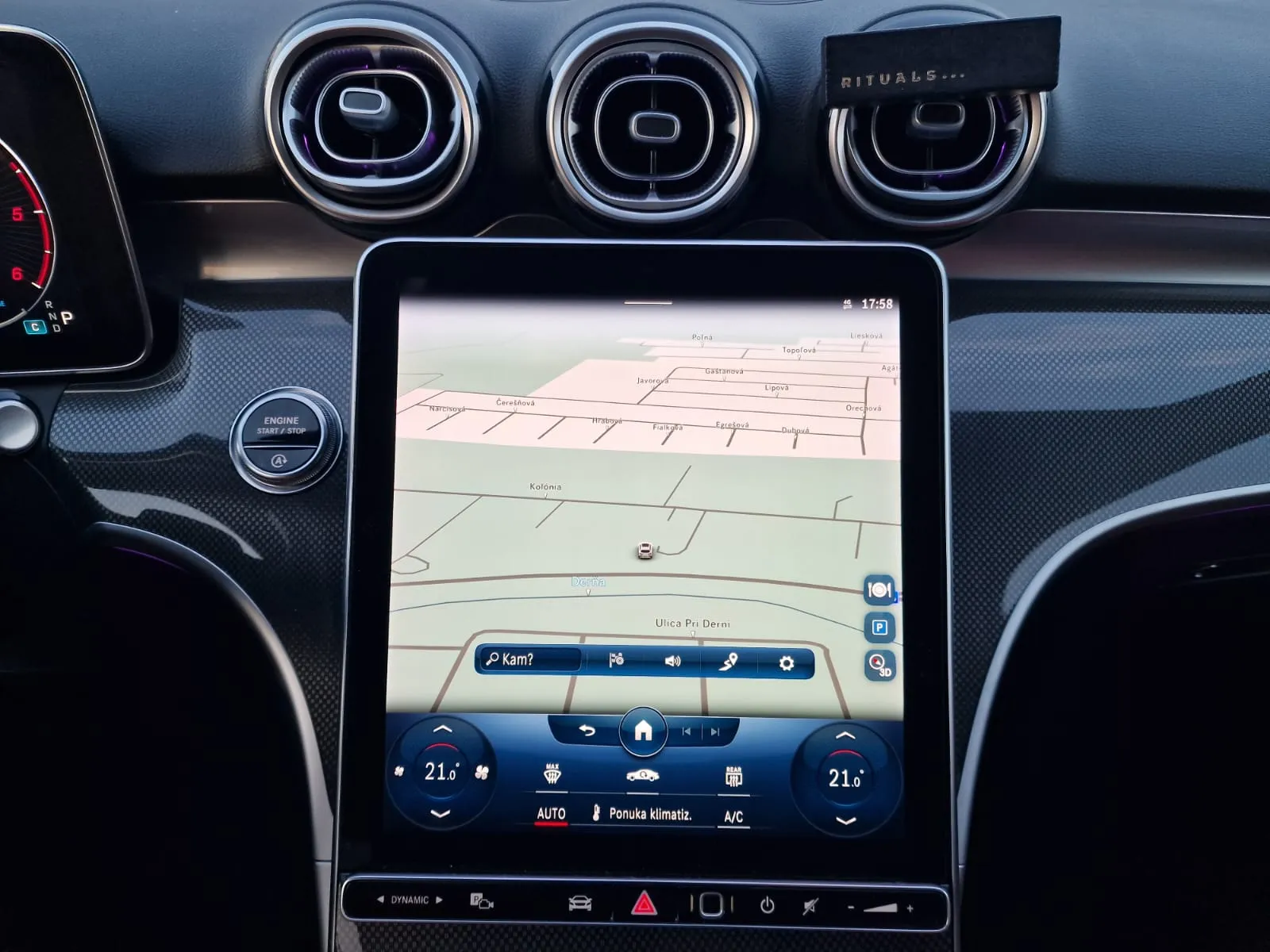 
								Mercedes-Benz C trieda Kombi 220 d mHEV All-Terrain 4MATIC A/T full									