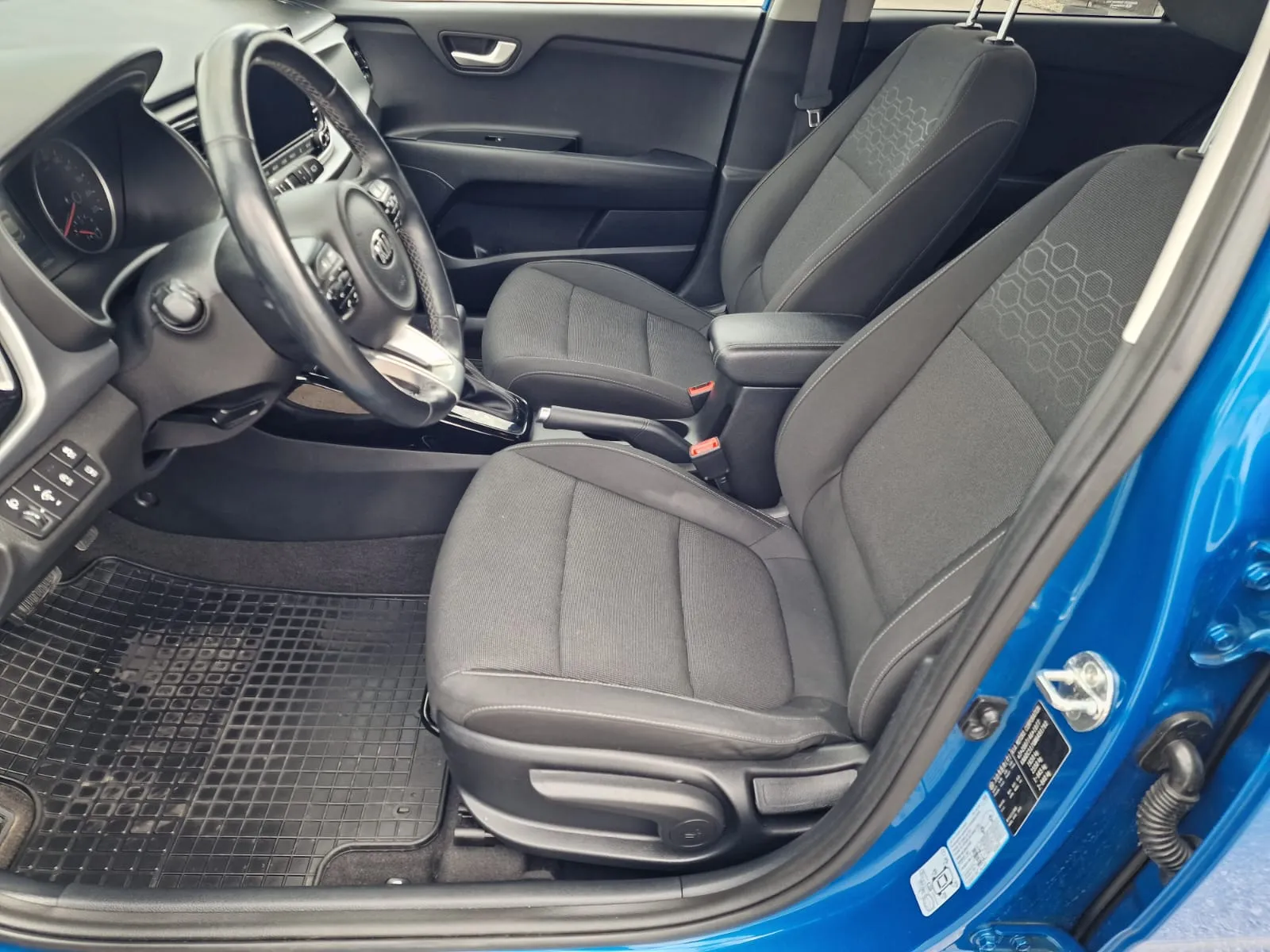 
								Kia Rio 1.0 T-GDi Gold A/T full									