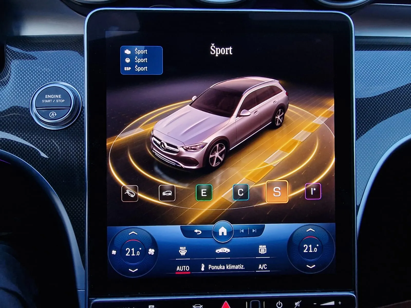 
								Mercedes-Benz C trieda Kombi 220 d mHEV All-Terrain 4MATIC A/T full									