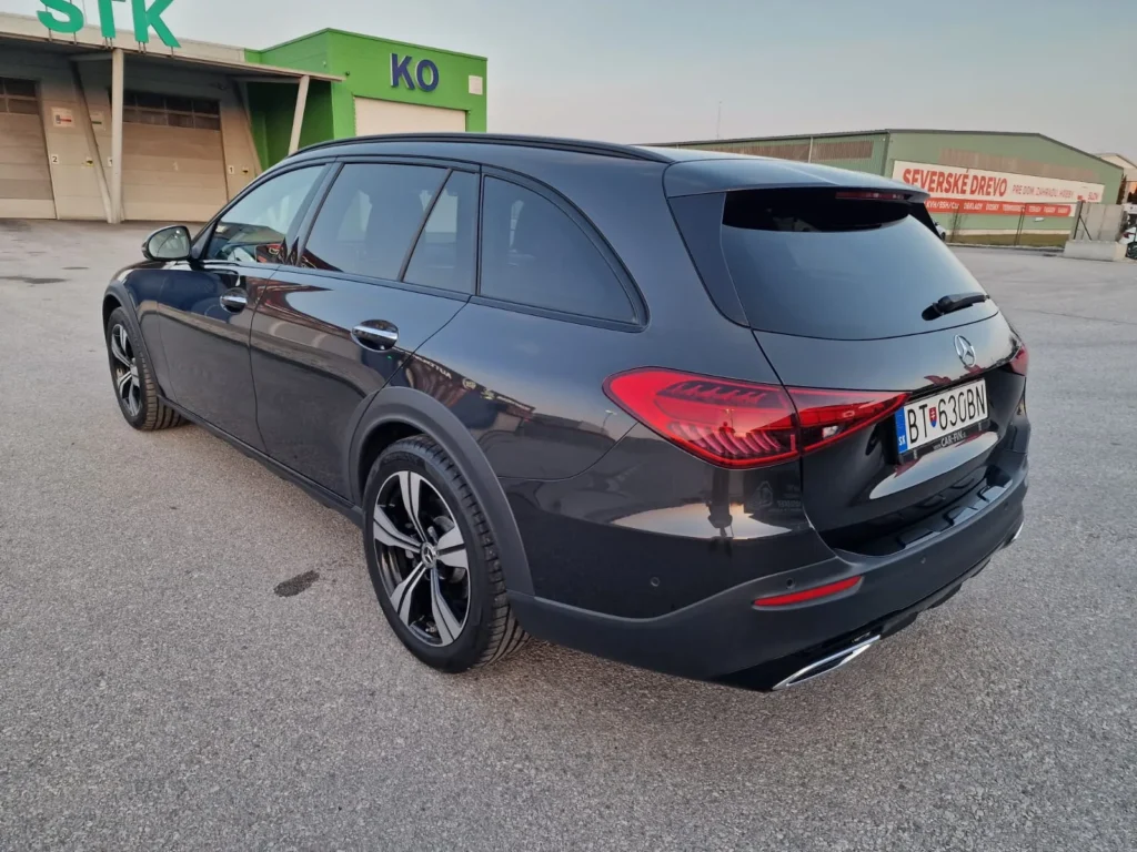 Mercedes-Benz C trieda Kombi 220 d mHEV All-Terrain 4MATIC A/T