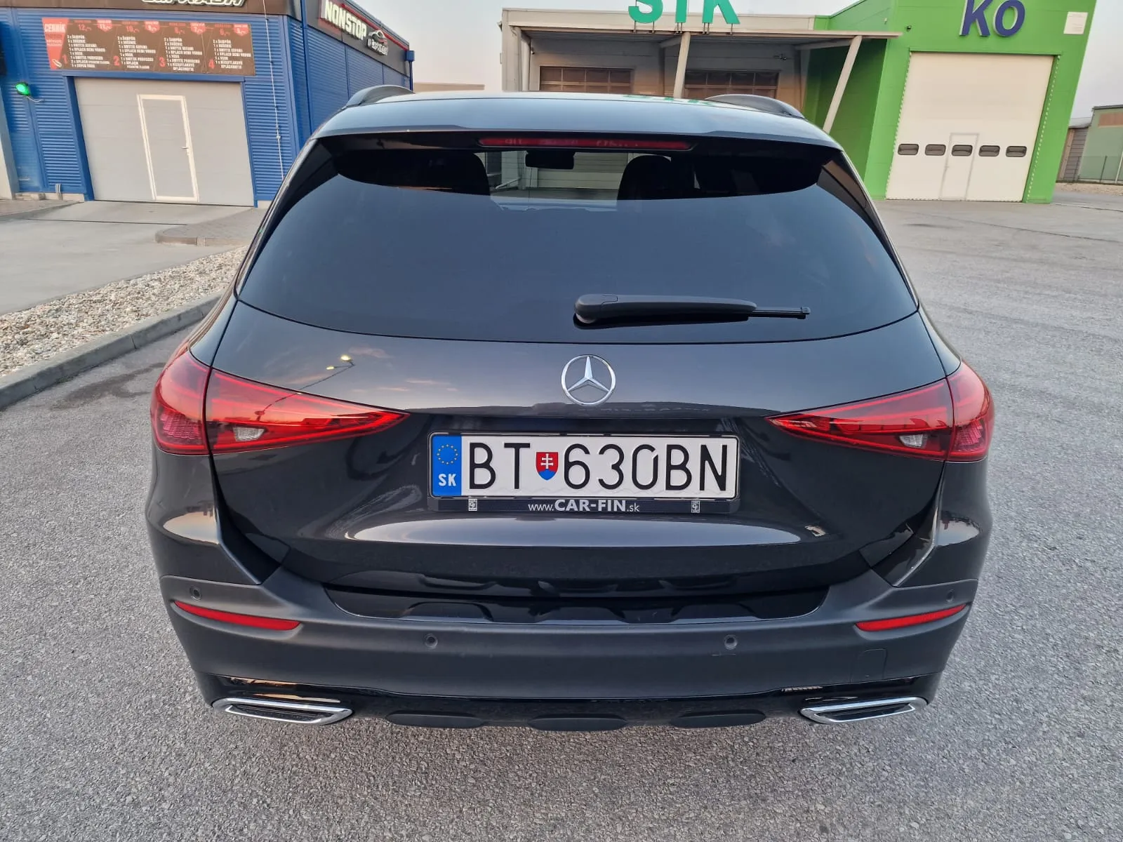 
								Mercedes-Benz C trieda Kombi 220 d mHEV All-Terrain 4MATIC A/T full									