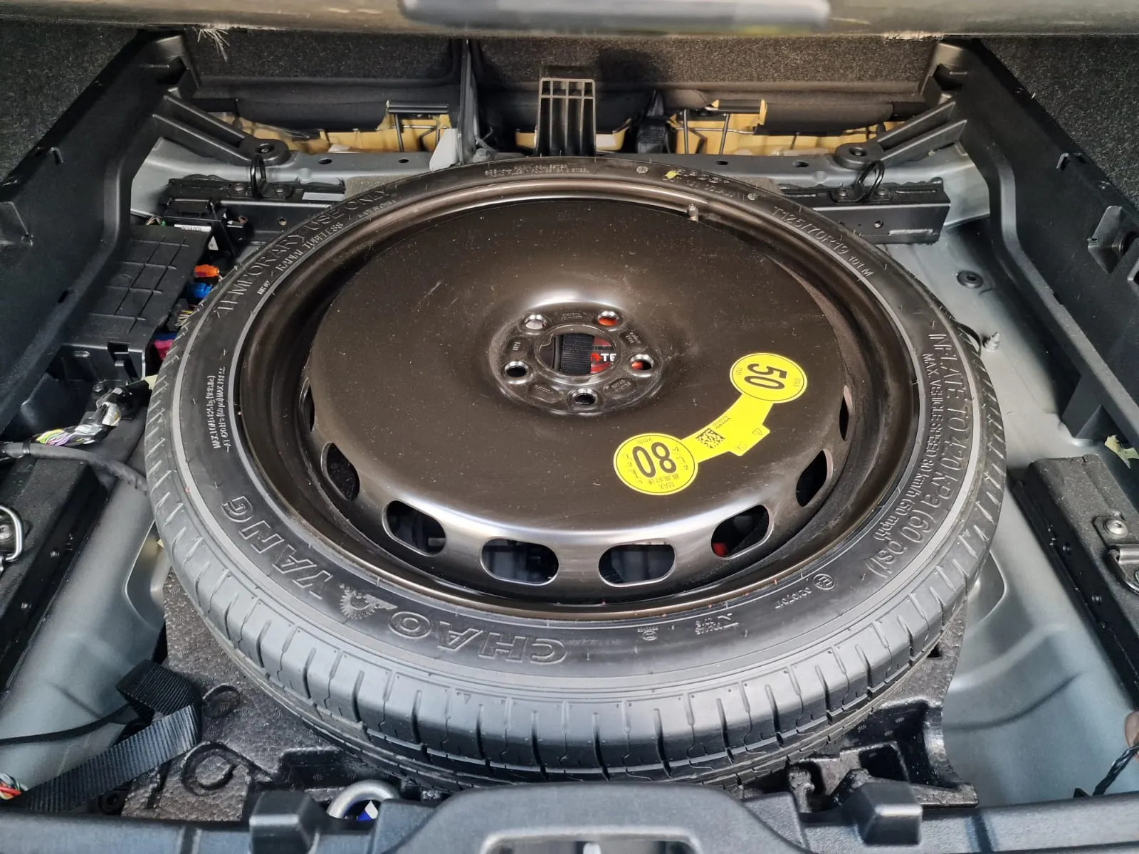 
								Volvo XC40 T4 Recharge full									