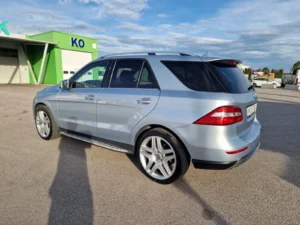 Mercedes-Benz ML 250d BLUETEC 4MATIC