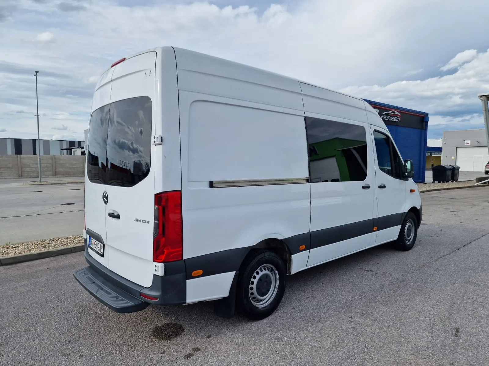 
								Mercedes-Benz Sprinter 314 CDI Standard A2 RWD full									