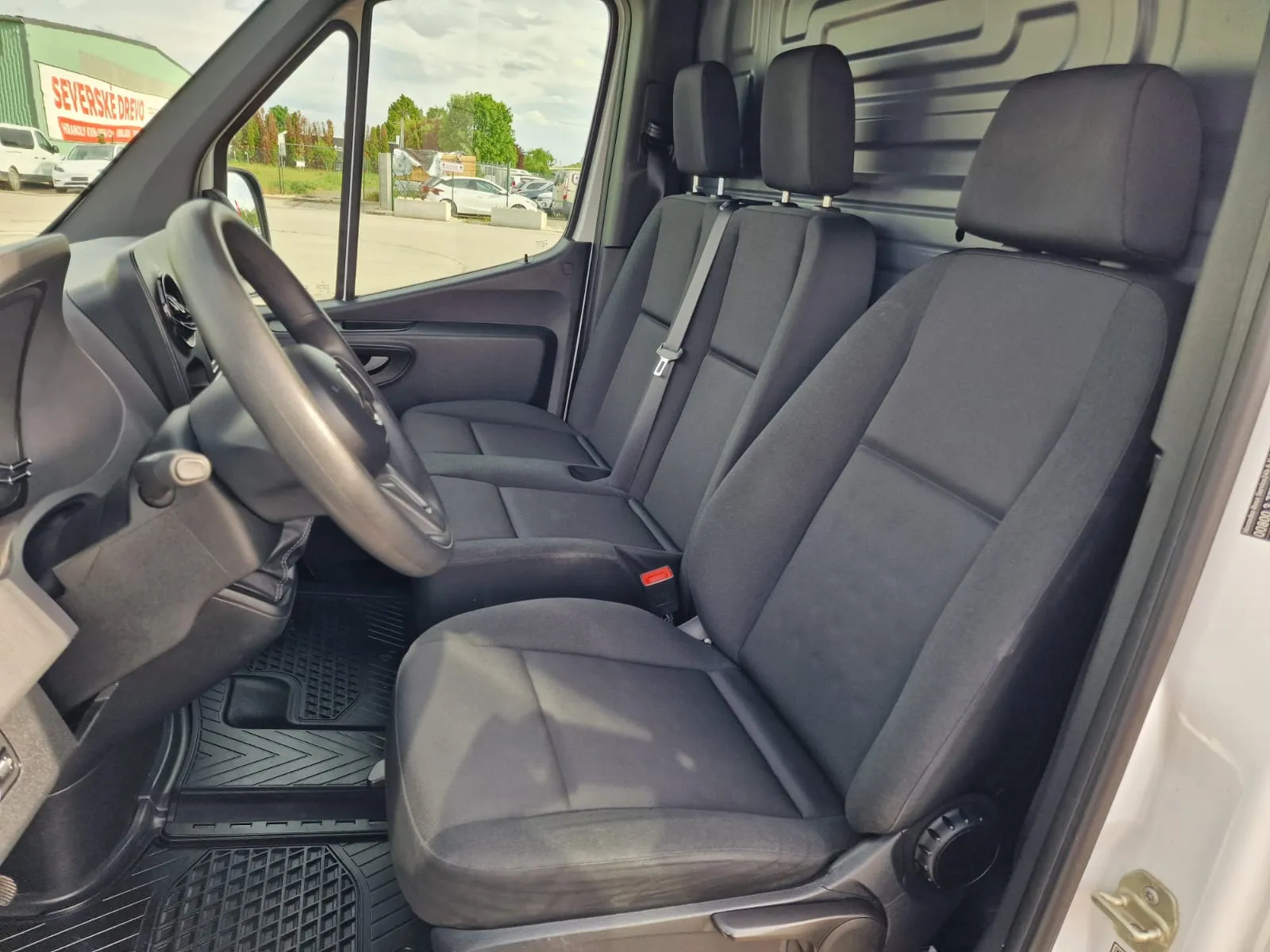 
								Mercedes-Benz Sprinter 314 CDI Standard A2 RWD full									