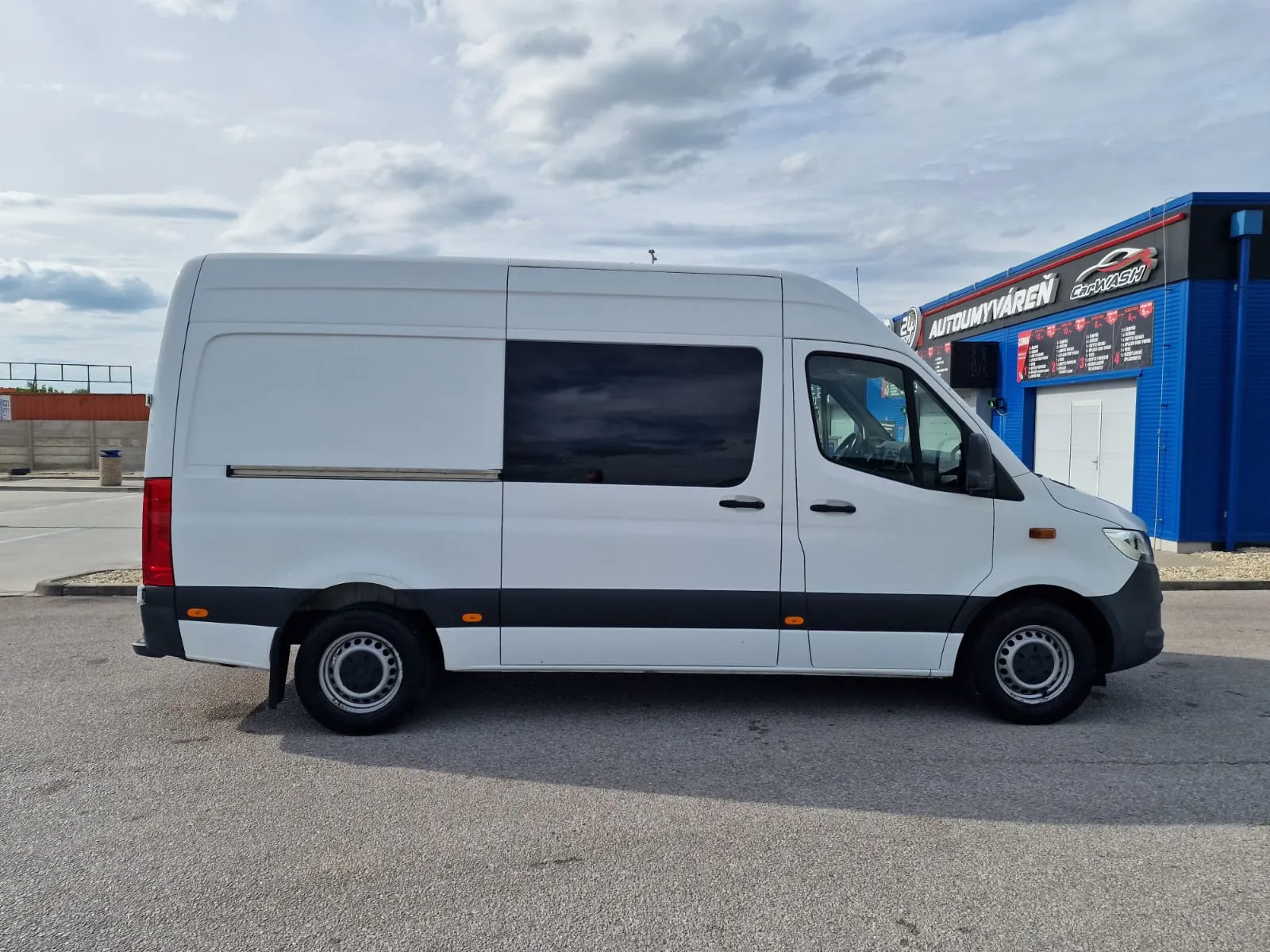 
								Mercedes-Benz Sprinter 314 CDI Standard A2 RWD full									