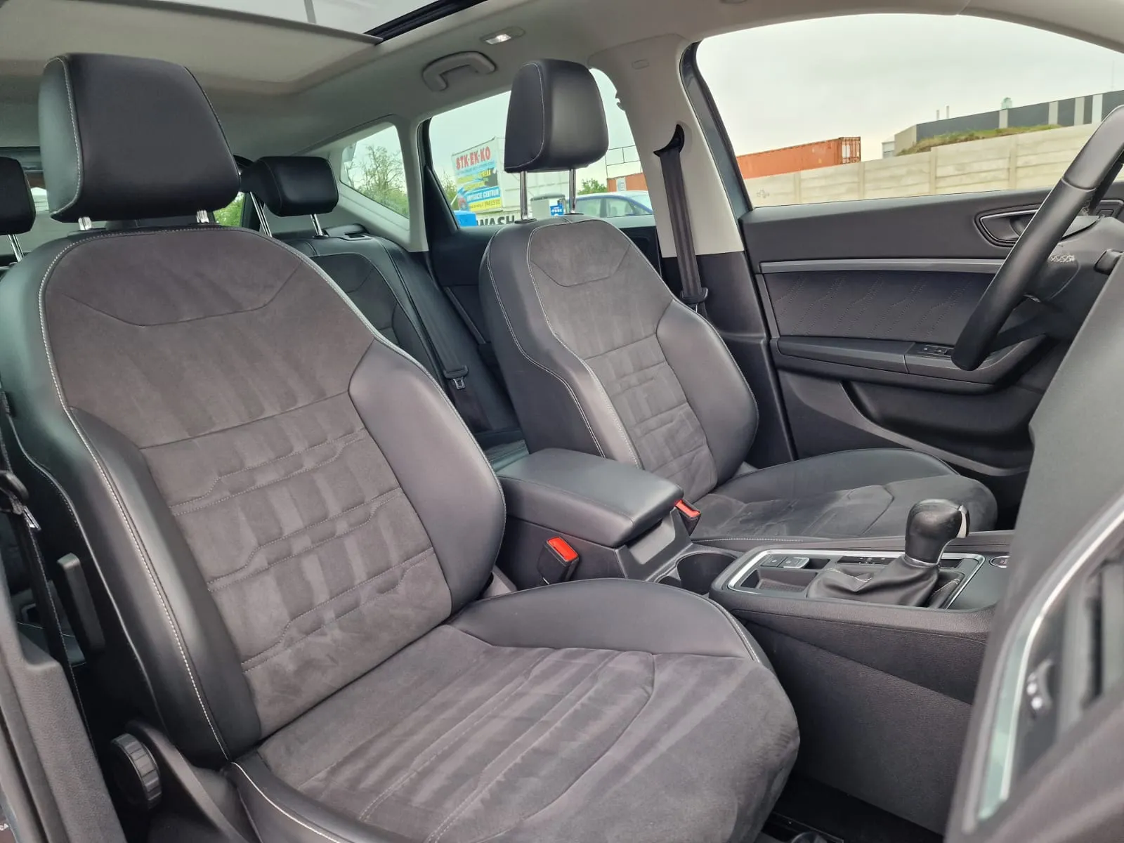 
								Seat Ateca 1.5 TSI 150 Style DSG full									