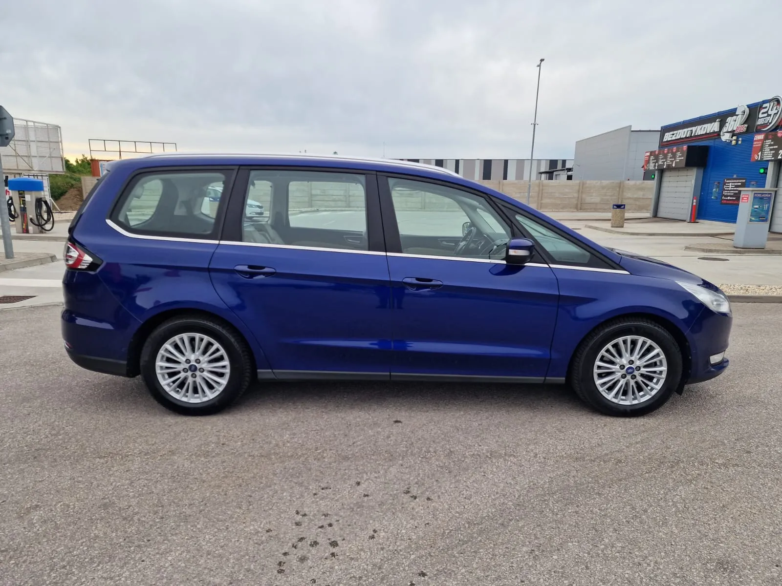 
								Ford Galaxy 2.0 TDCi Duratorq 150 Titanium A/T full									