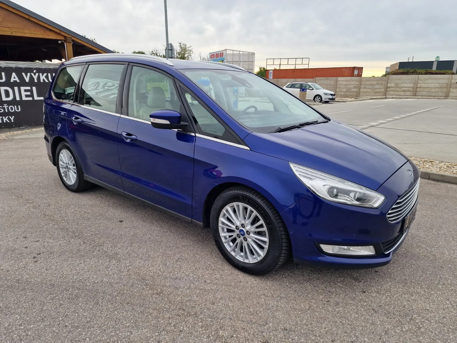 
								Ford Galaxy 2.0 TDCi Duratorq 150 Titanium A/T full									