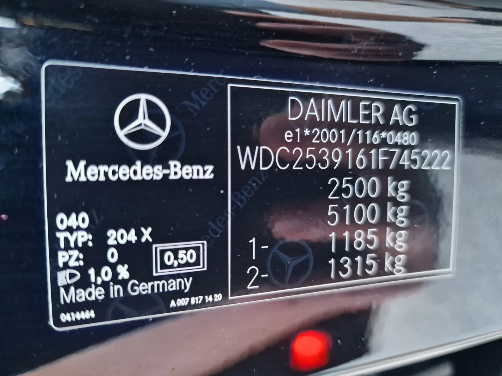 
								Mercedes-Benz GLC SUV 200d 4MATIC A/T full									