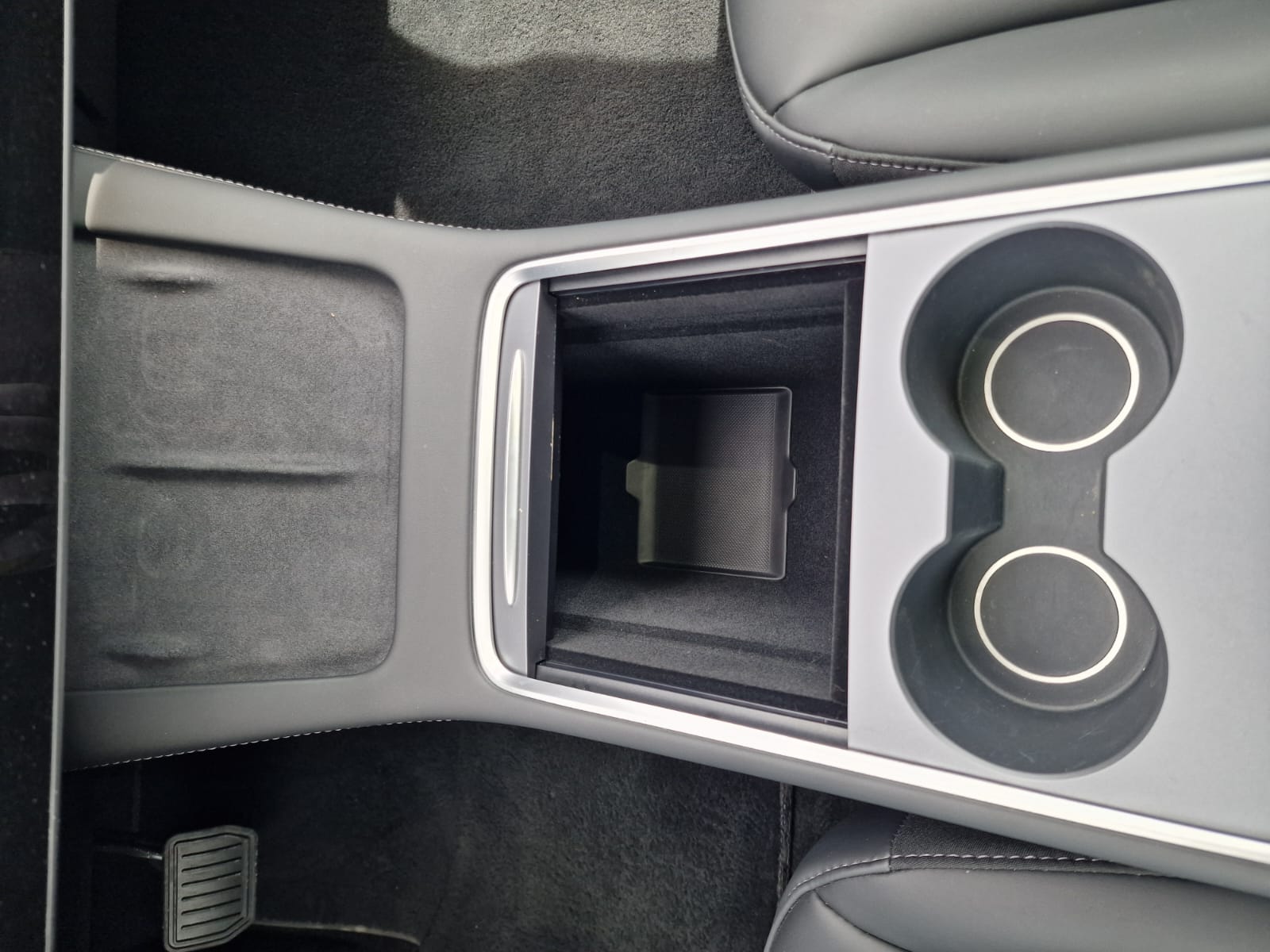 
								Tesla Model 3 Long Range AWD full									