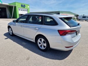 Škoda Octavia Combi 2.0 TDI SCR Ambition DSG