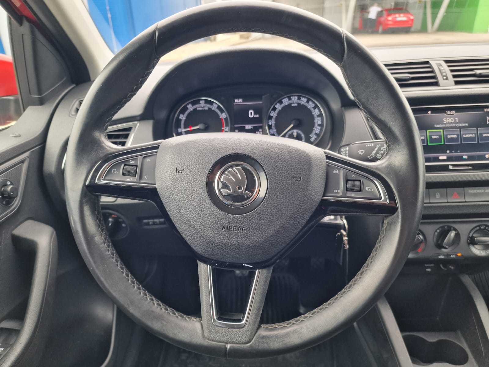 
								Škoda Fabia 1.0 MPI LPG 44KW full									