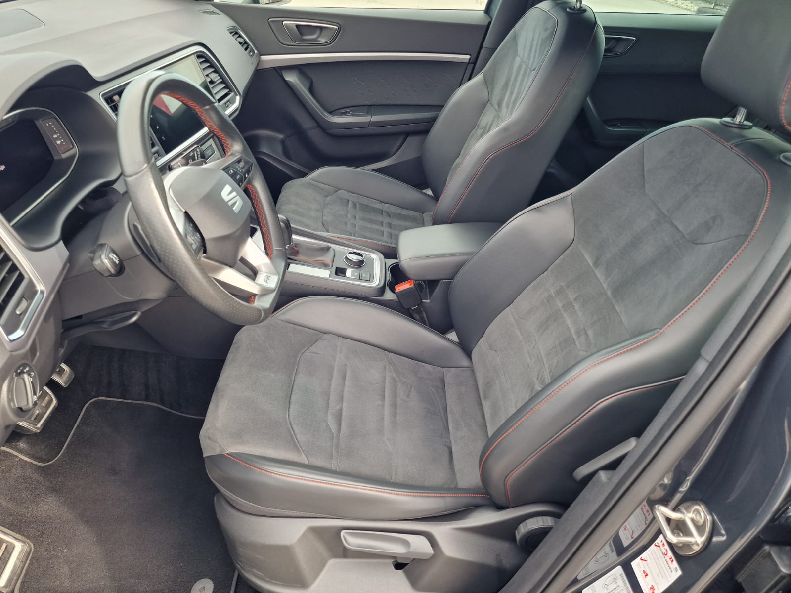 
								Seat Ateca 2.0 TDI 150 FR Family DSG full									