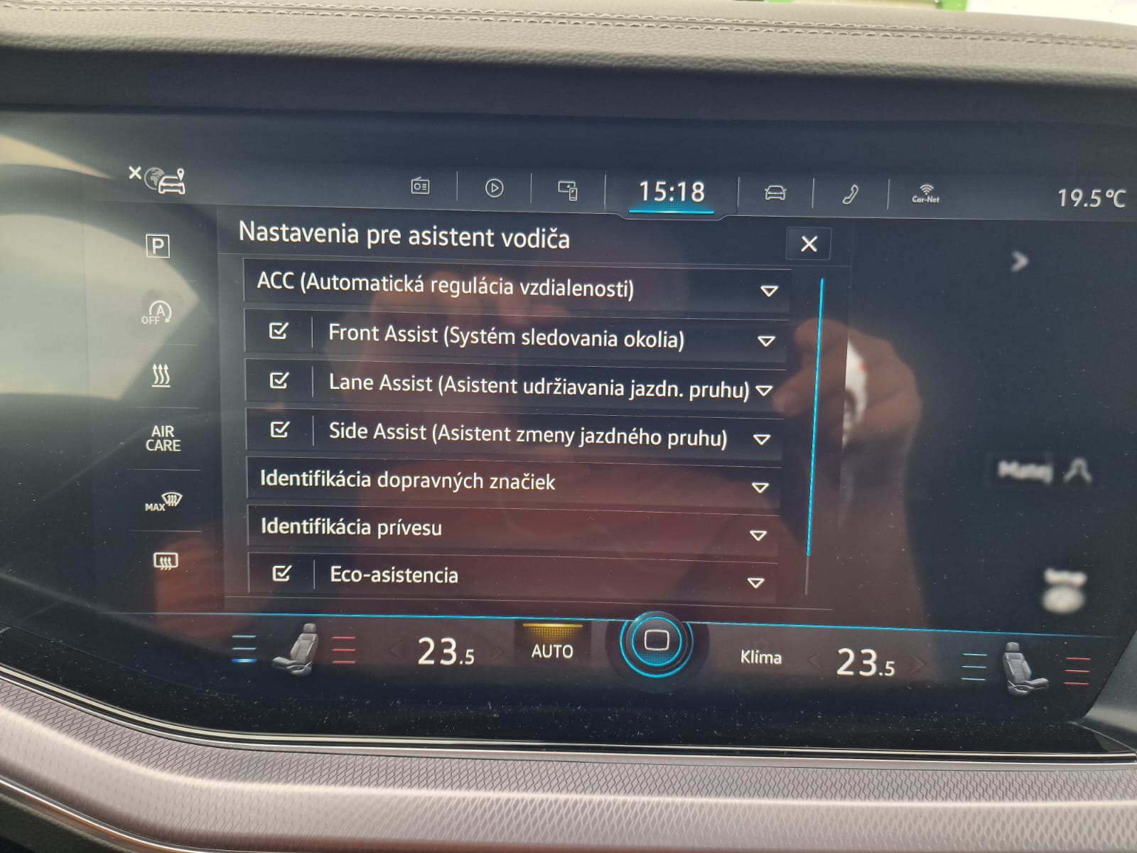 
								Volkswagen Touareg 3.0 V6 TDI SCR R-Line 4Motion Tiptronic full									