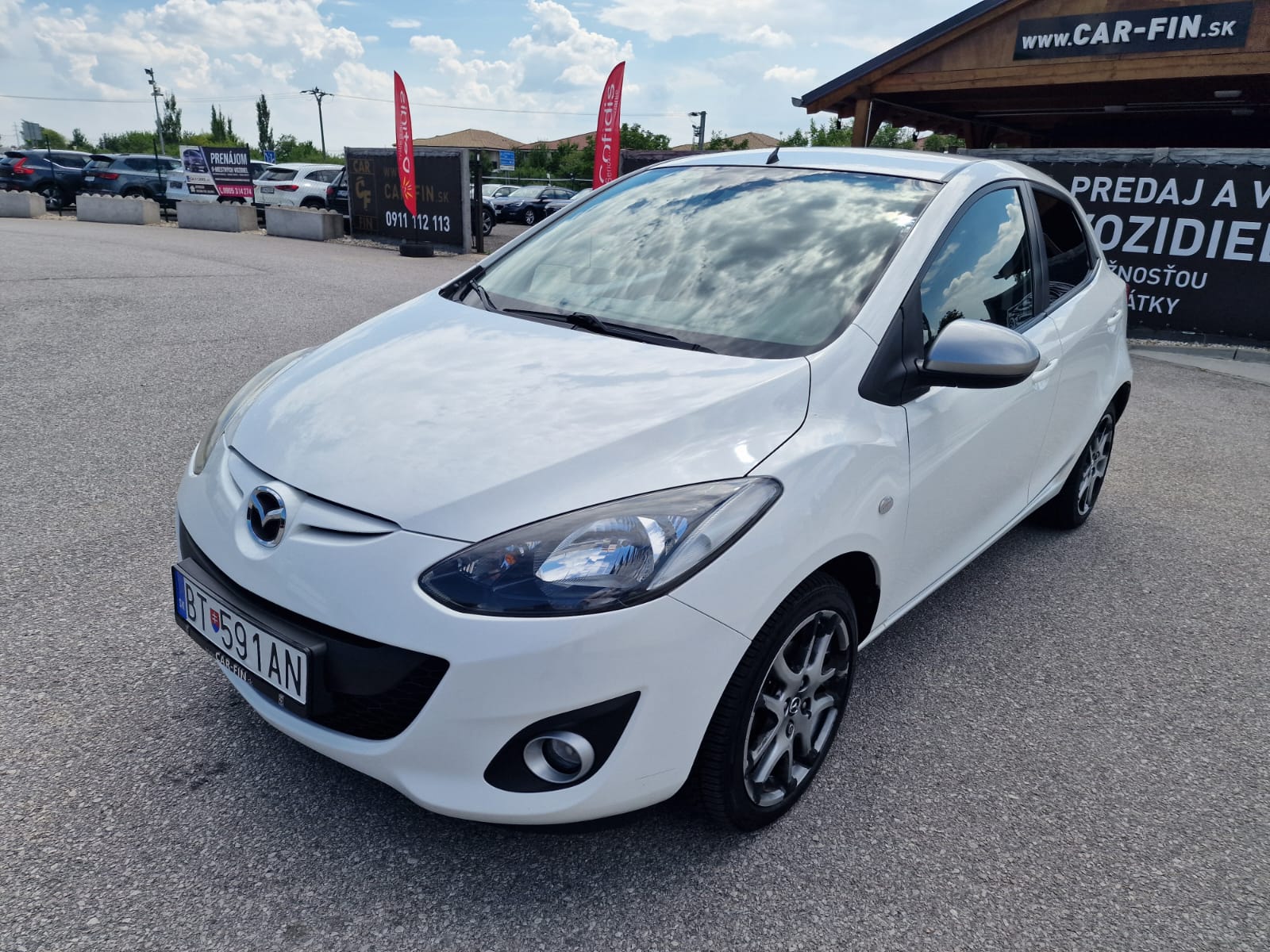 
								Mazda 2 1.3 MZR CE full									