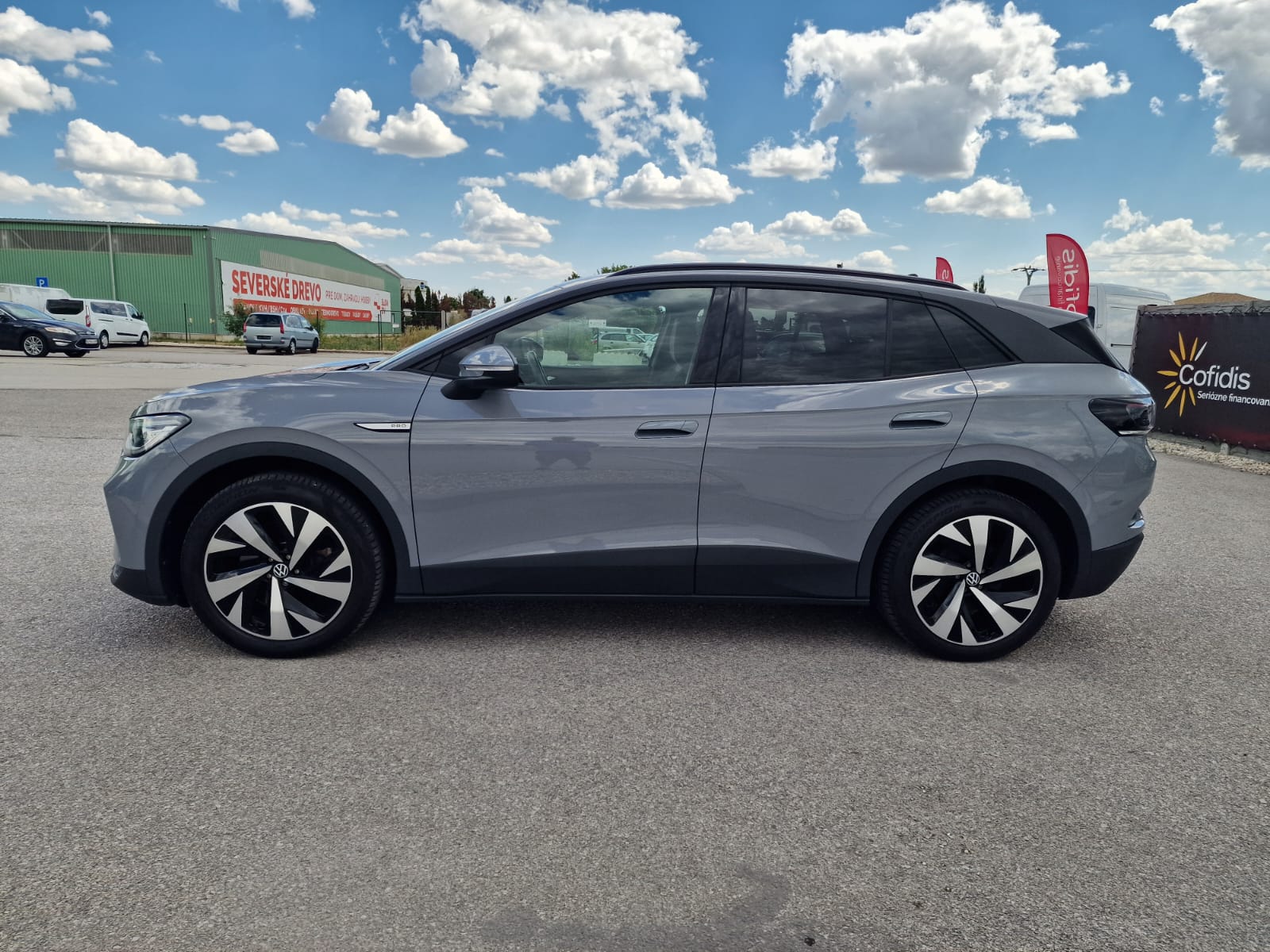 
								Volkswagen ID.4 Pro Performance 77 kWh full									