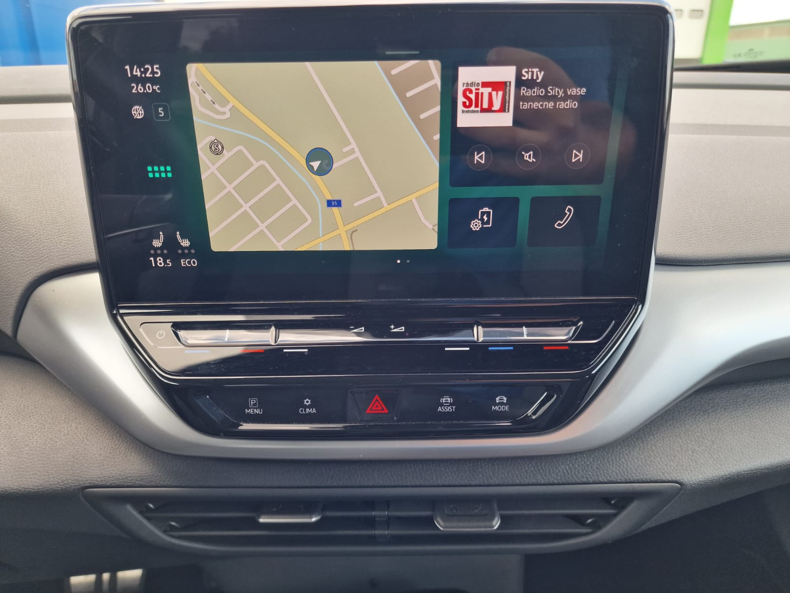 
								Volkswagen ID.4 Pro Performance 77 kWh full									