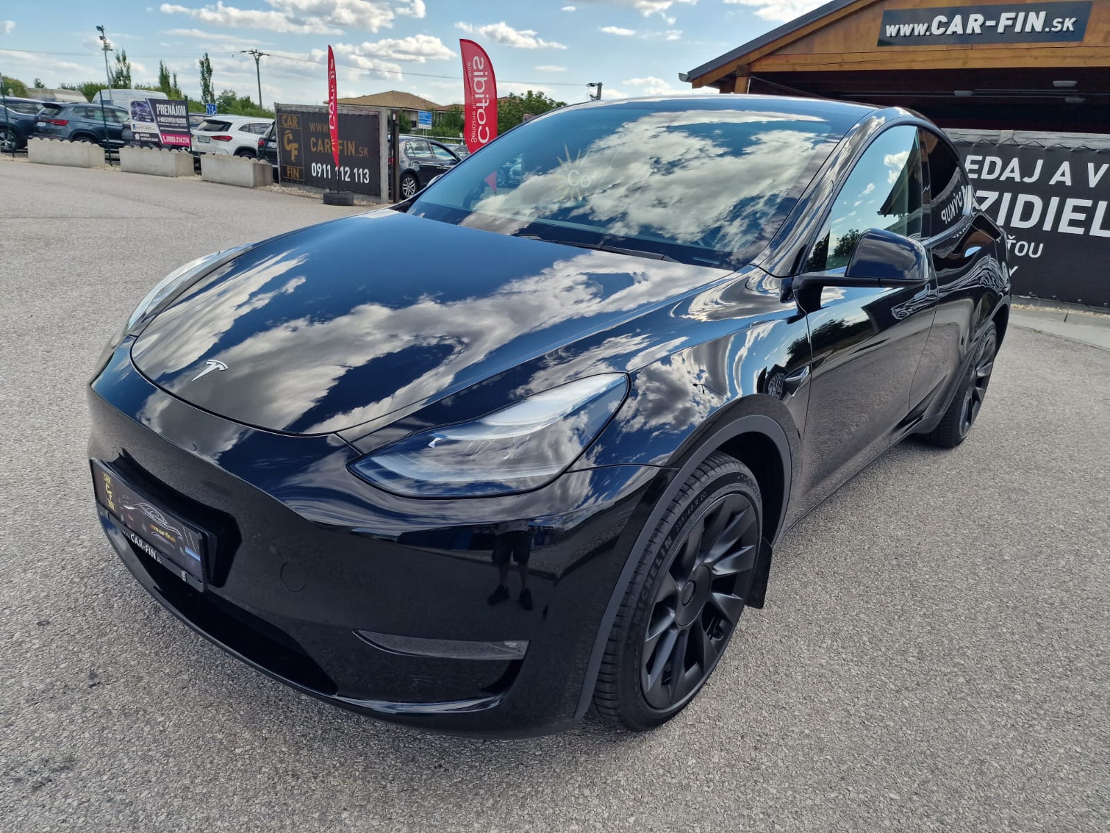 
								Tesla Model Y Long Range Dual Motor full									