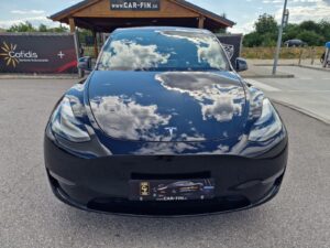 Tesla Model Y Long Range Dual Motor