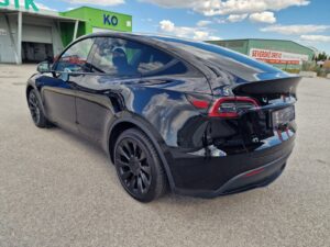 Tesla Model Y Long Range Dual Motor