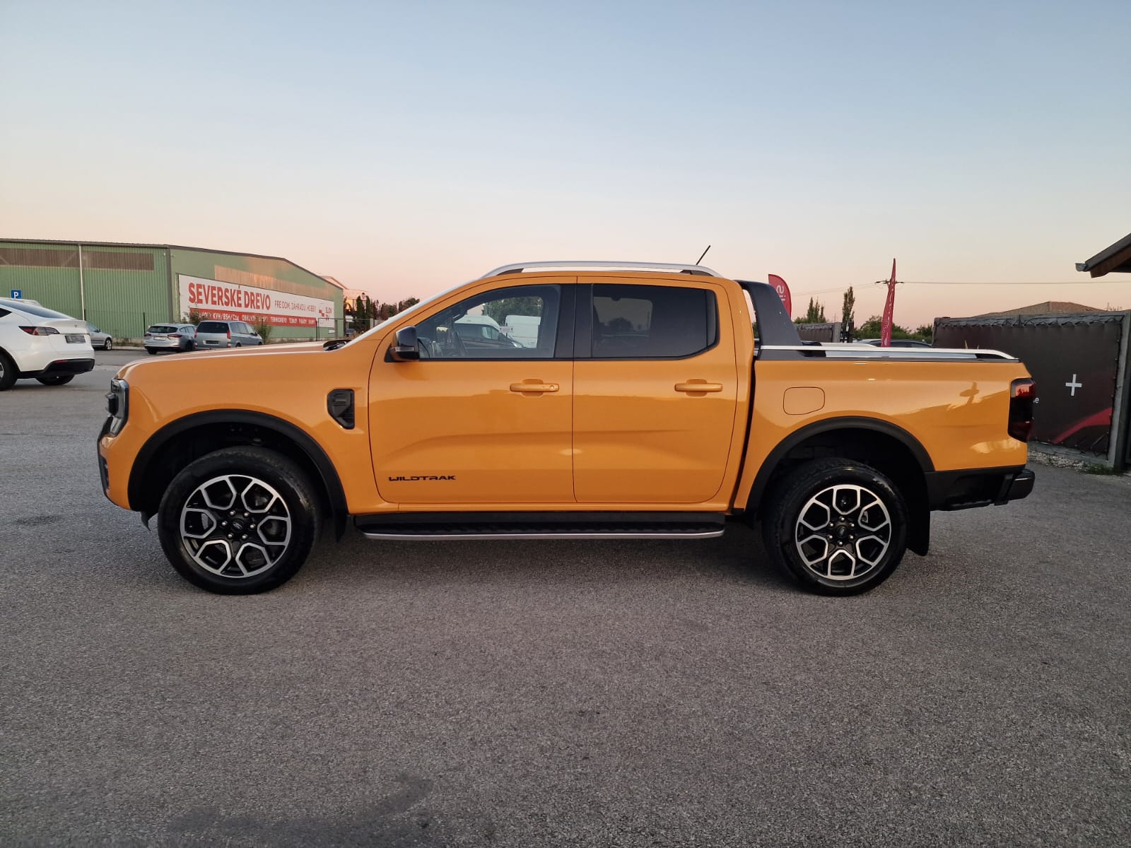 
								FORD RANGER 2.0 TDCi BiTurbo 4WD DoubleCab A/T Wildtrack full									
