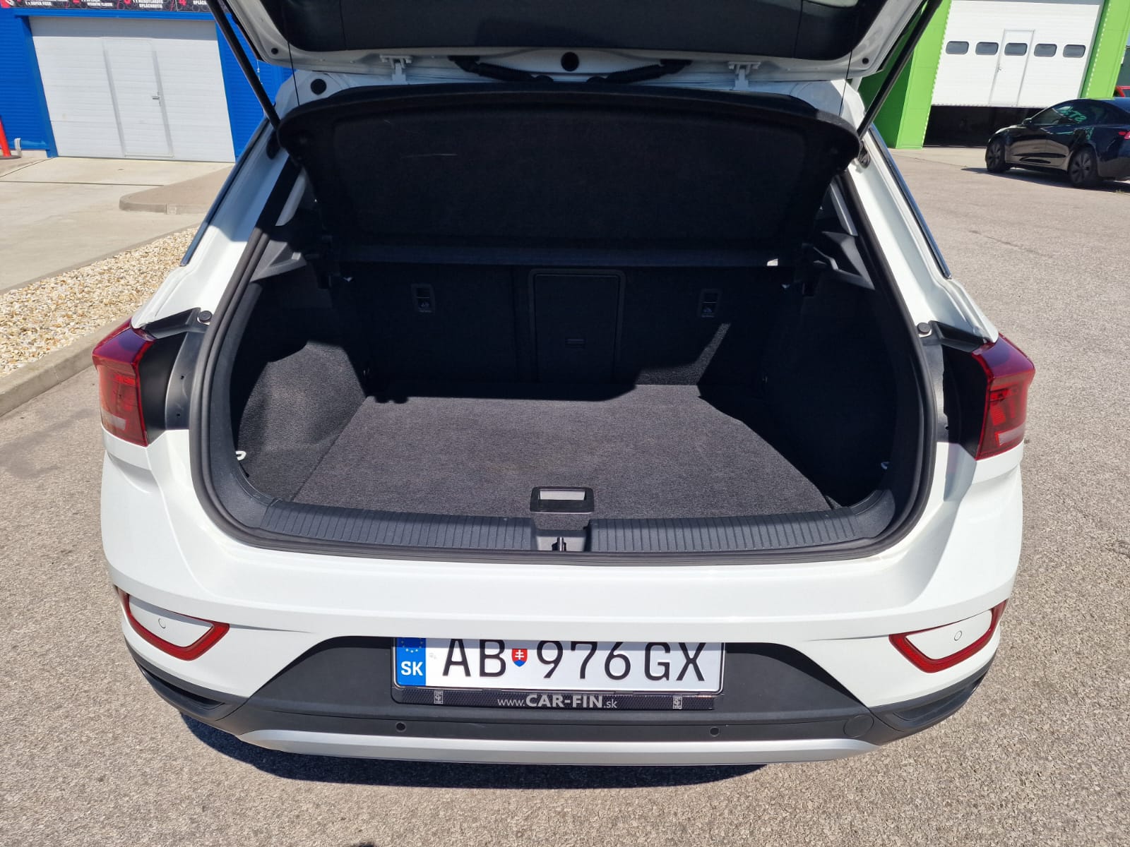 
								Volkswagen T-roc 1.5TSi Move DSG full									
