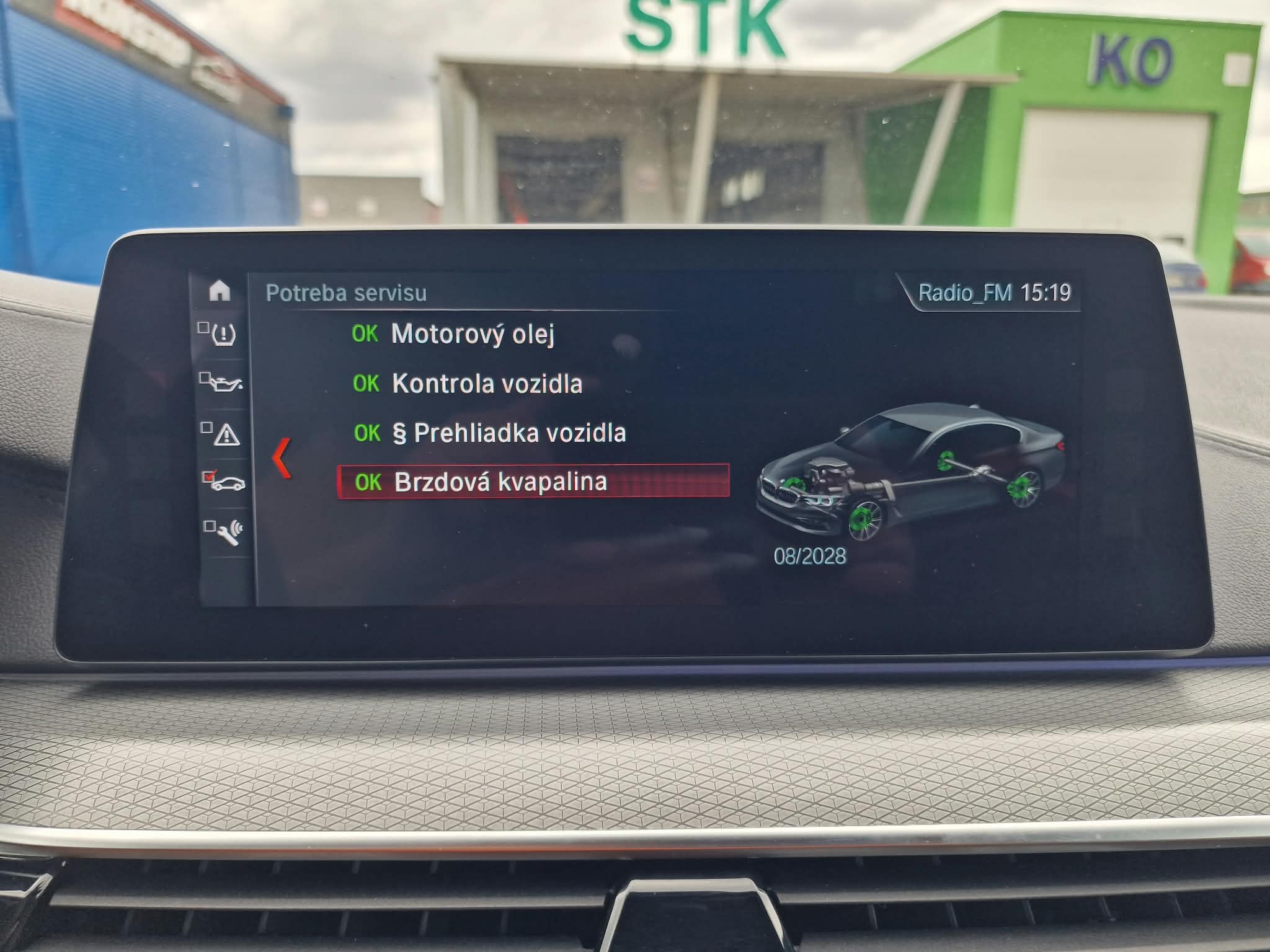 
								BMW Rad 5 M550i xDrive A/T full									