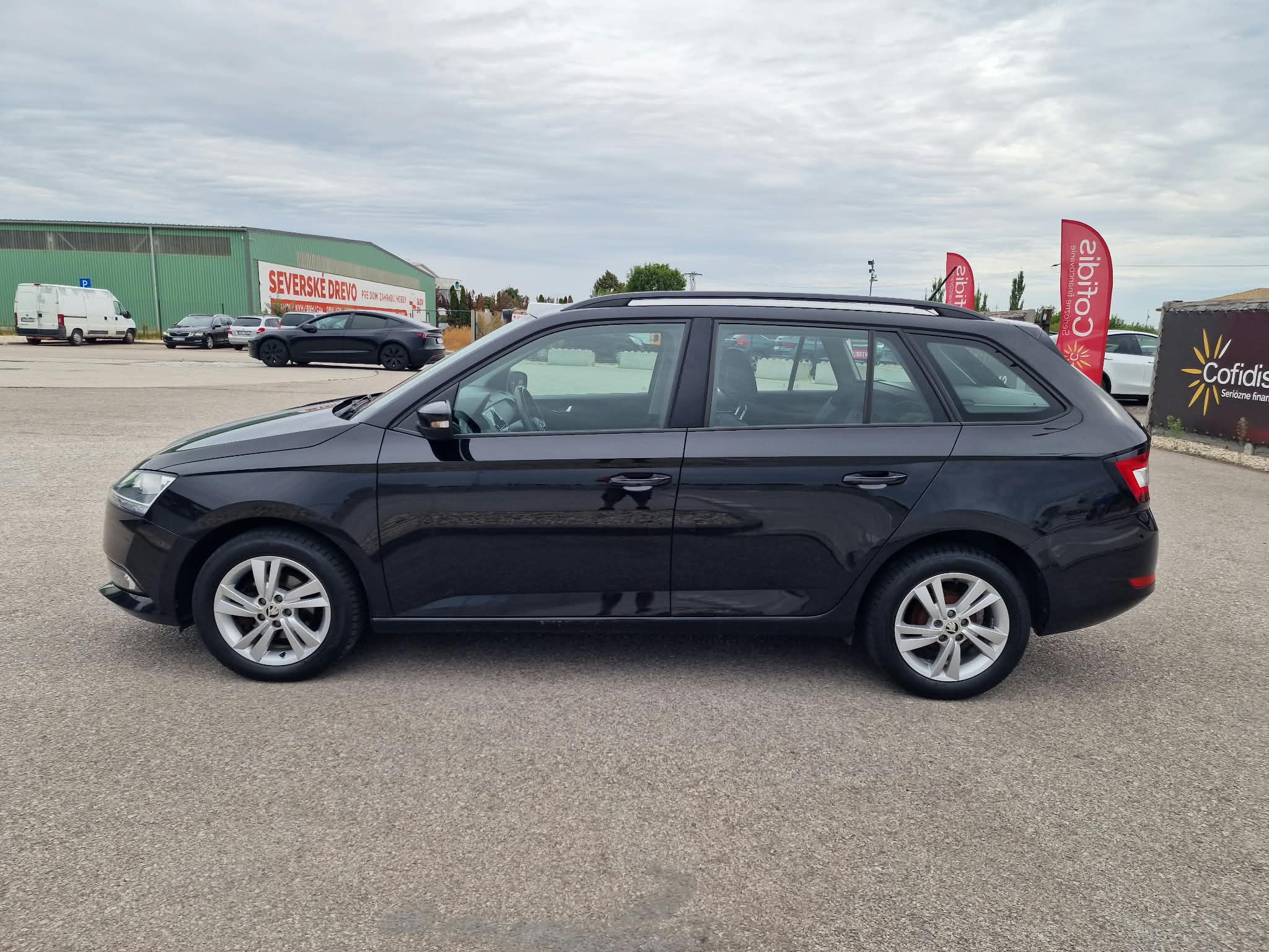 
								Škoda Fabia Combi 1.0 TSI Ambition full									