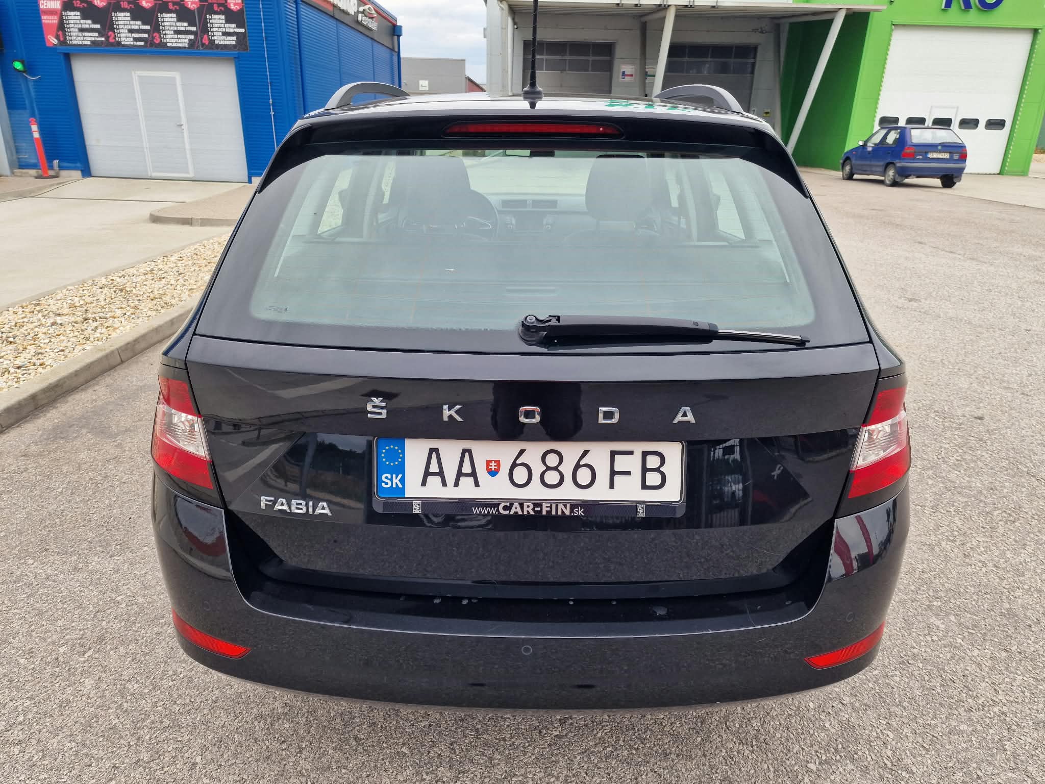 
								Škoda Fabia Combi 1.0 TSI Ambition full									