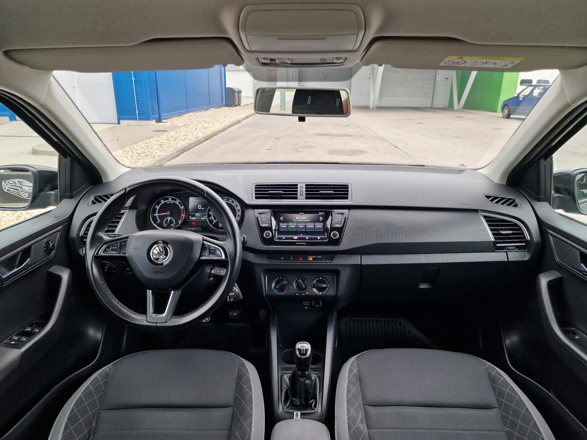 
								Škoda Fabia Combi 1.0 TSI Ambition full									