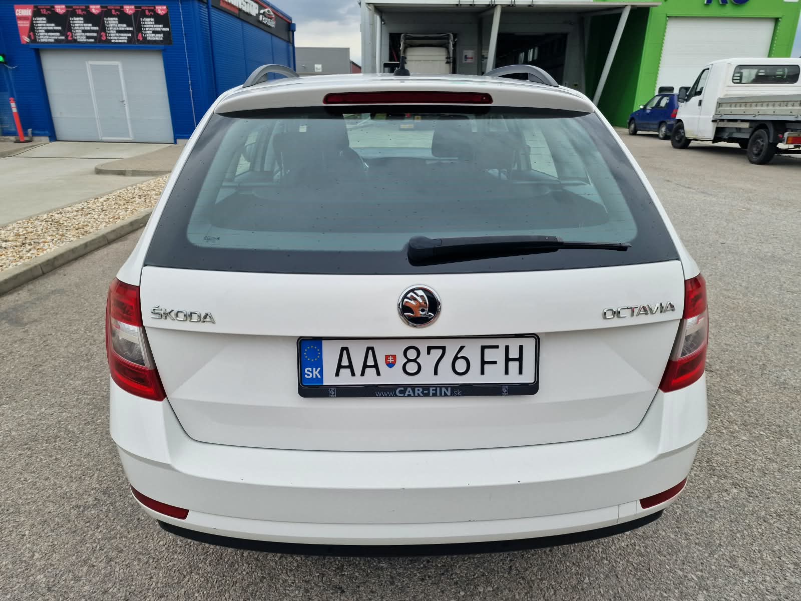 
								Škoda Octavia Combi 1.6 TDI Ambition full									